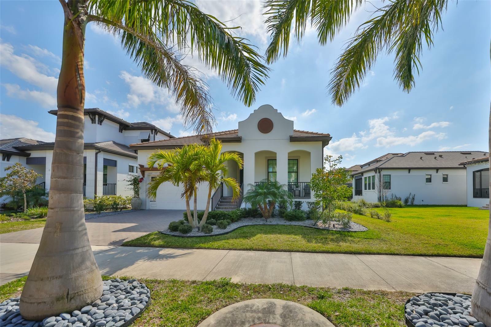 Property Photo: 1009 Seagrape Drive FL 33570