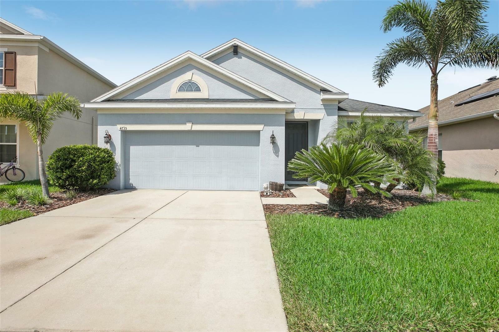 Property Photo:  4735 Rolling Green Drive  FL 33543 