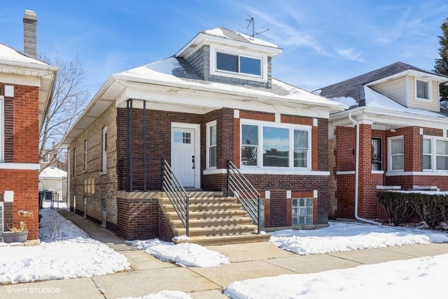 1515 S 61st Avenue  Cicero IL 60804 photo