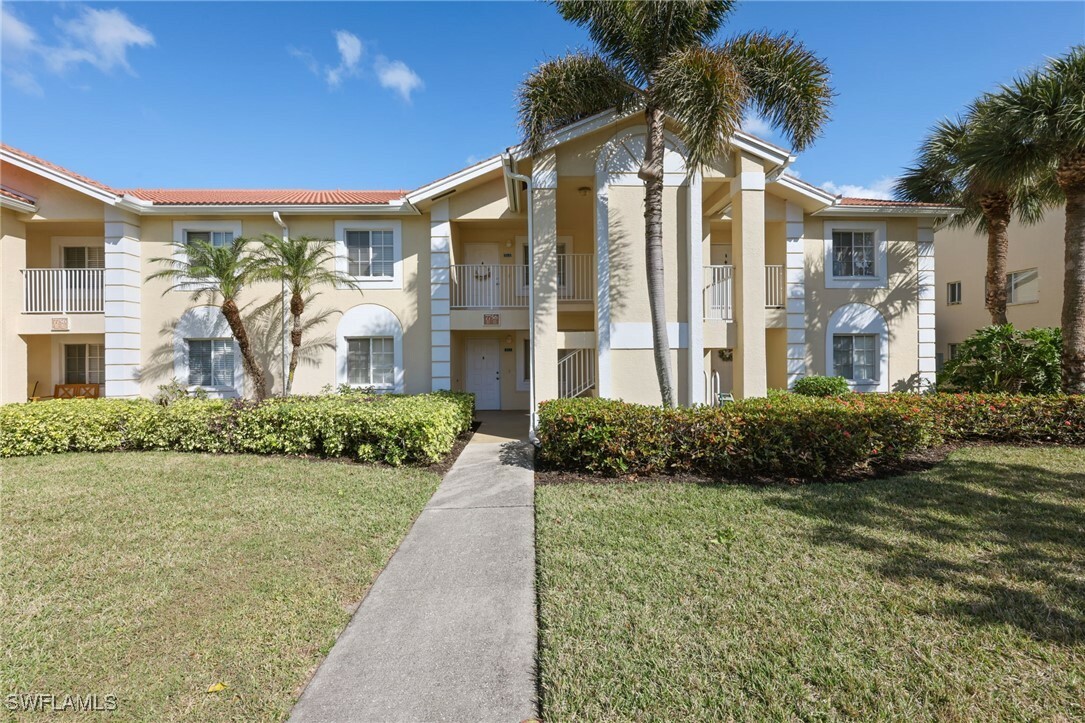 Property Photo: 7756 Jewel Lane 204 FL 34109