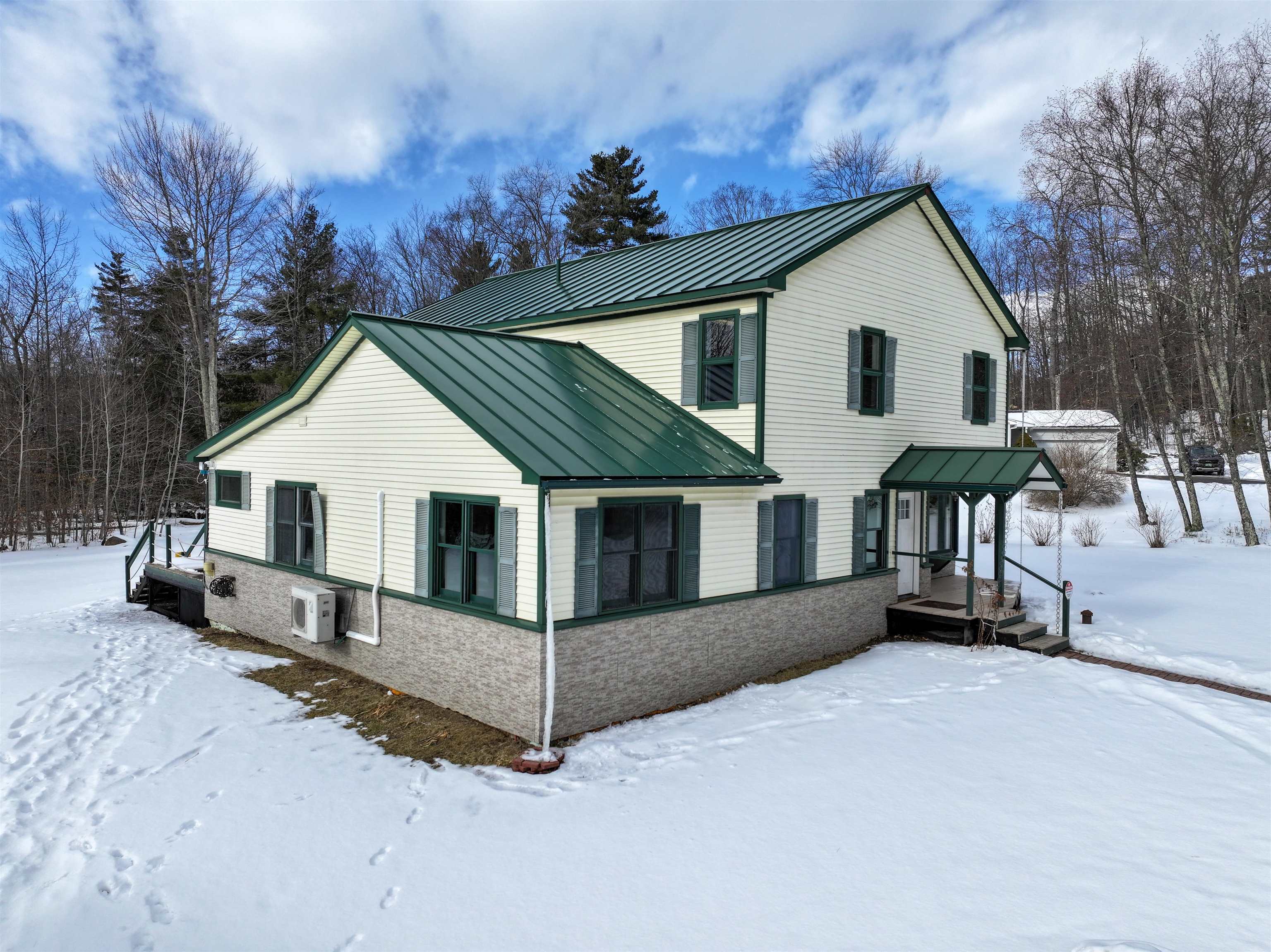 Property Photo: 146 Hooker Road VT 05733