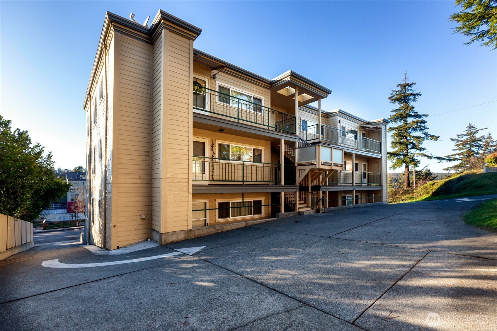 Property Photo: 230 B Street 102 WA 98250