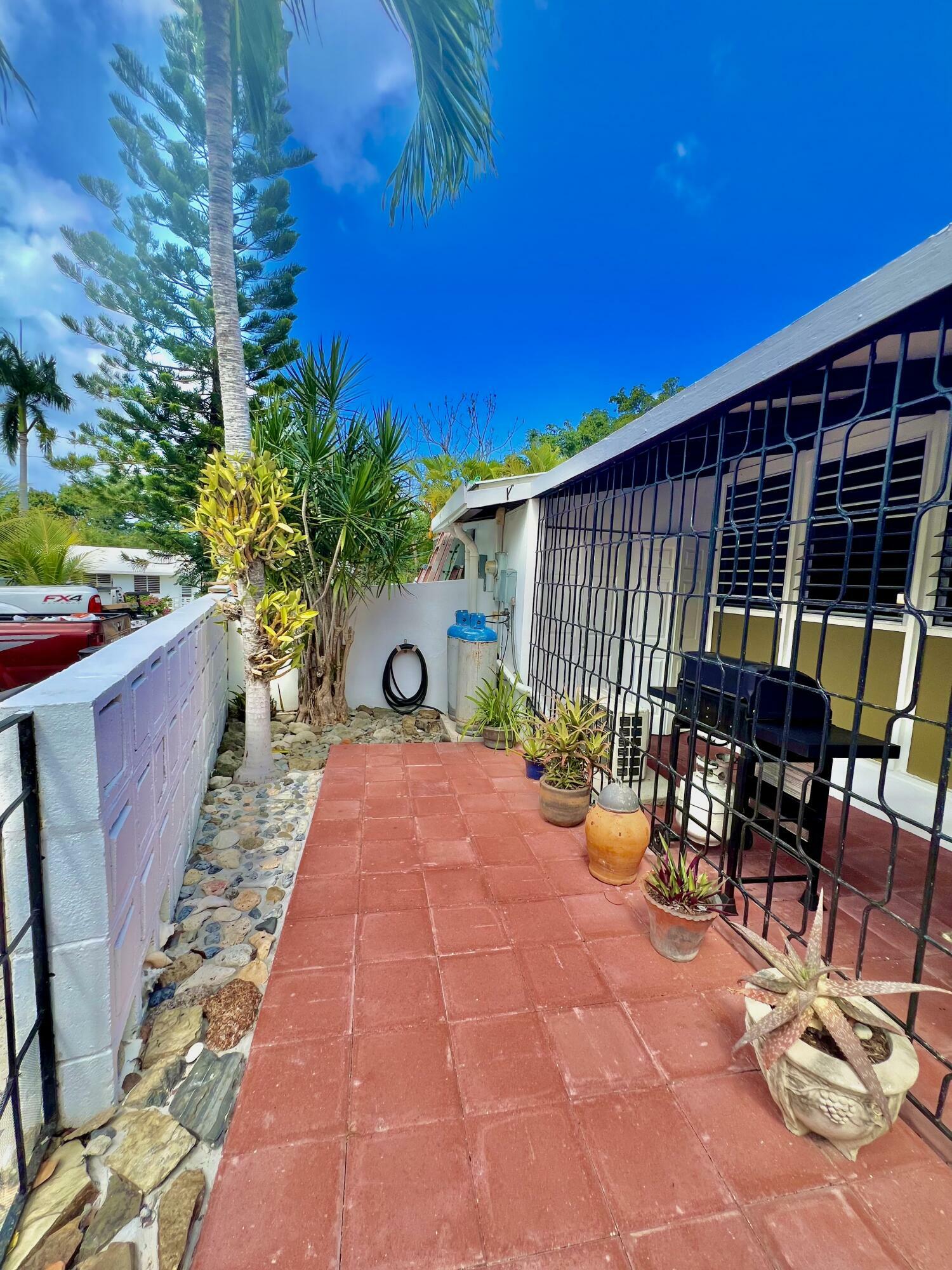 Property Photo: 6 Mt. Welcome Ea VI 00820