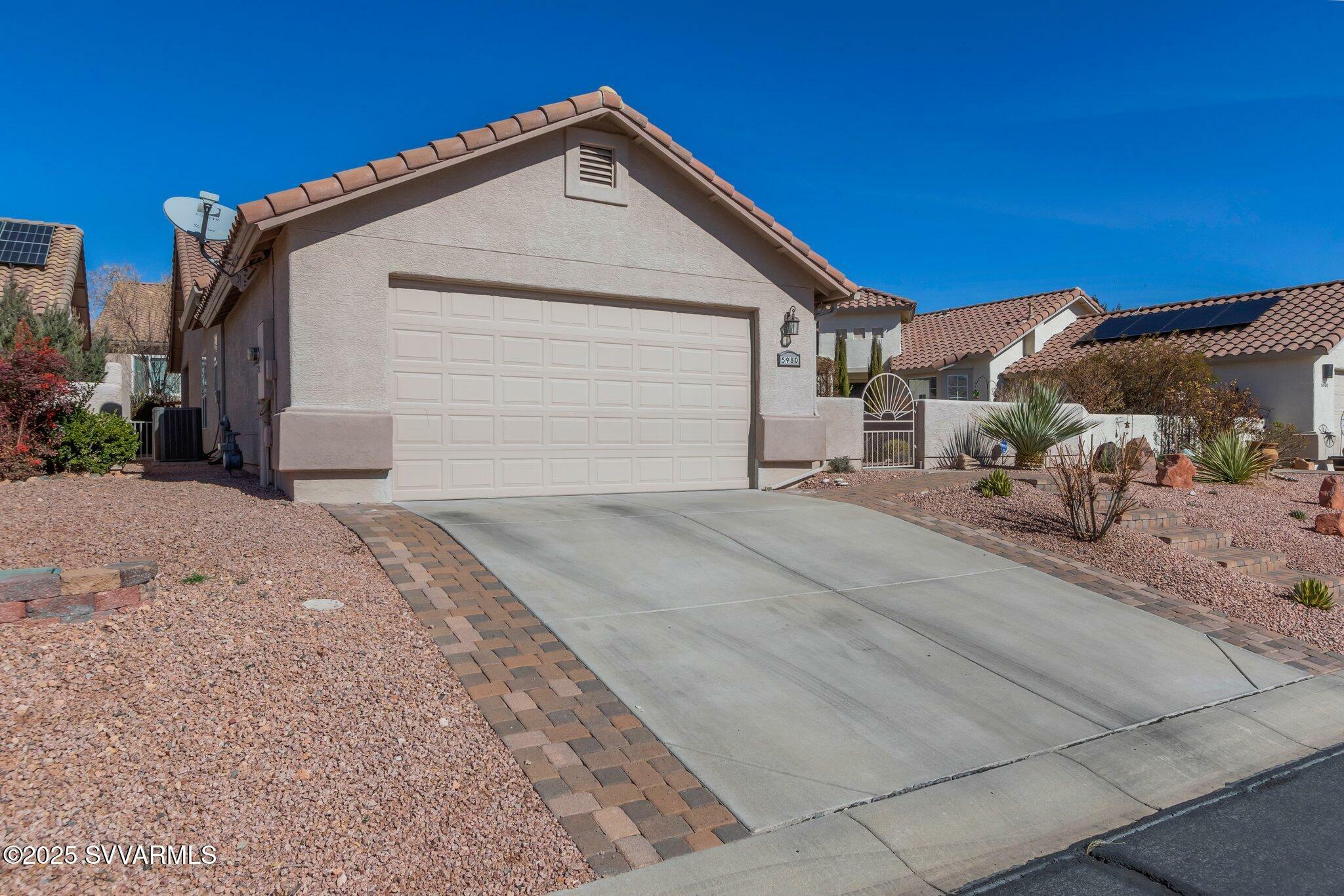 Property Photo:  5980 E Tee Time Court  AZ 86325 