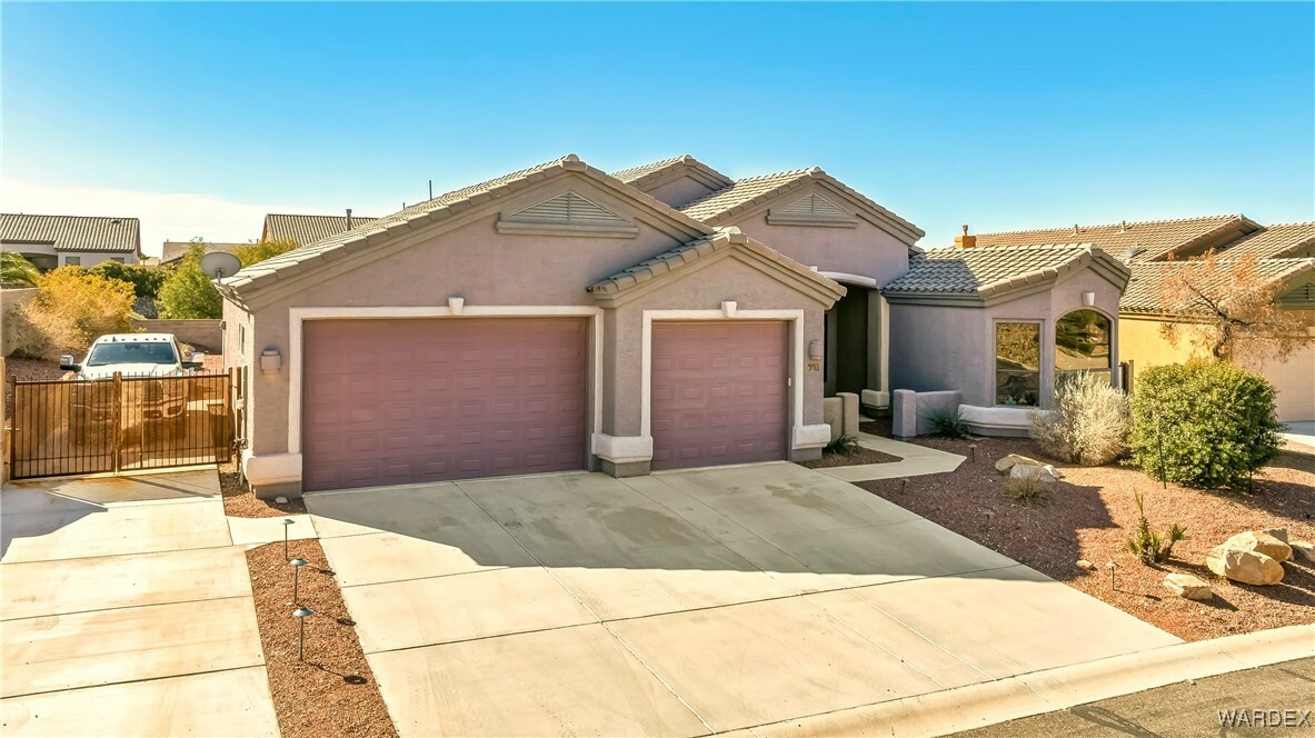 Property Photo: 941 Talon Pointe Drive AZ 86429