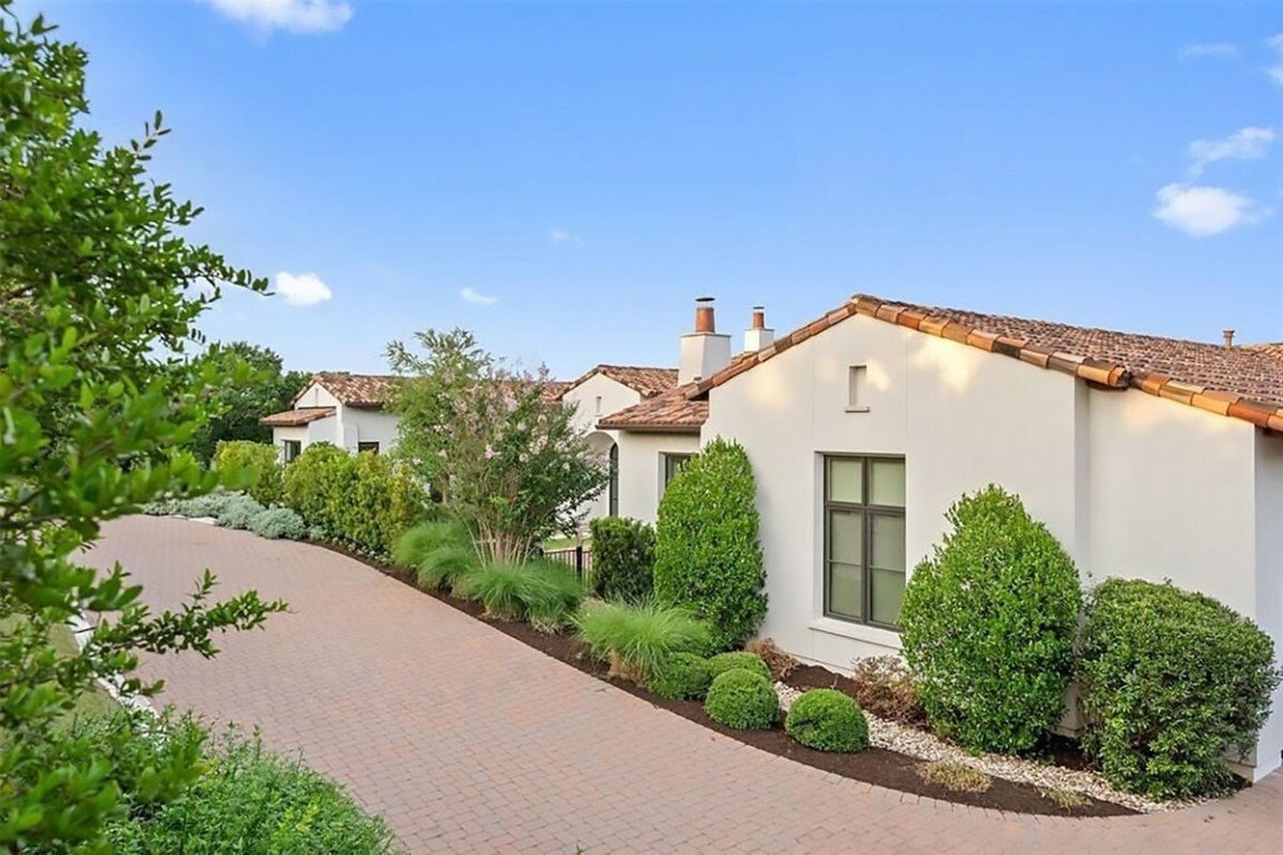 Property Photo: 4601 Peralta Lane TX 78735