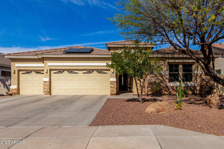 Property Photo: 15062 W Windward Avenue AZ 85395