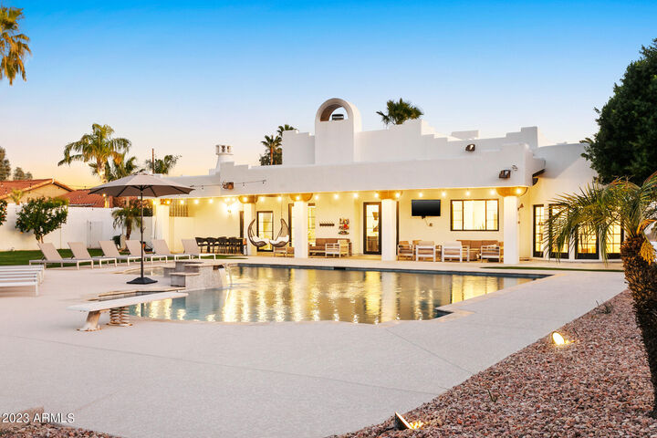 Property Photo: 5532 E Crocus Drive AZ 85254