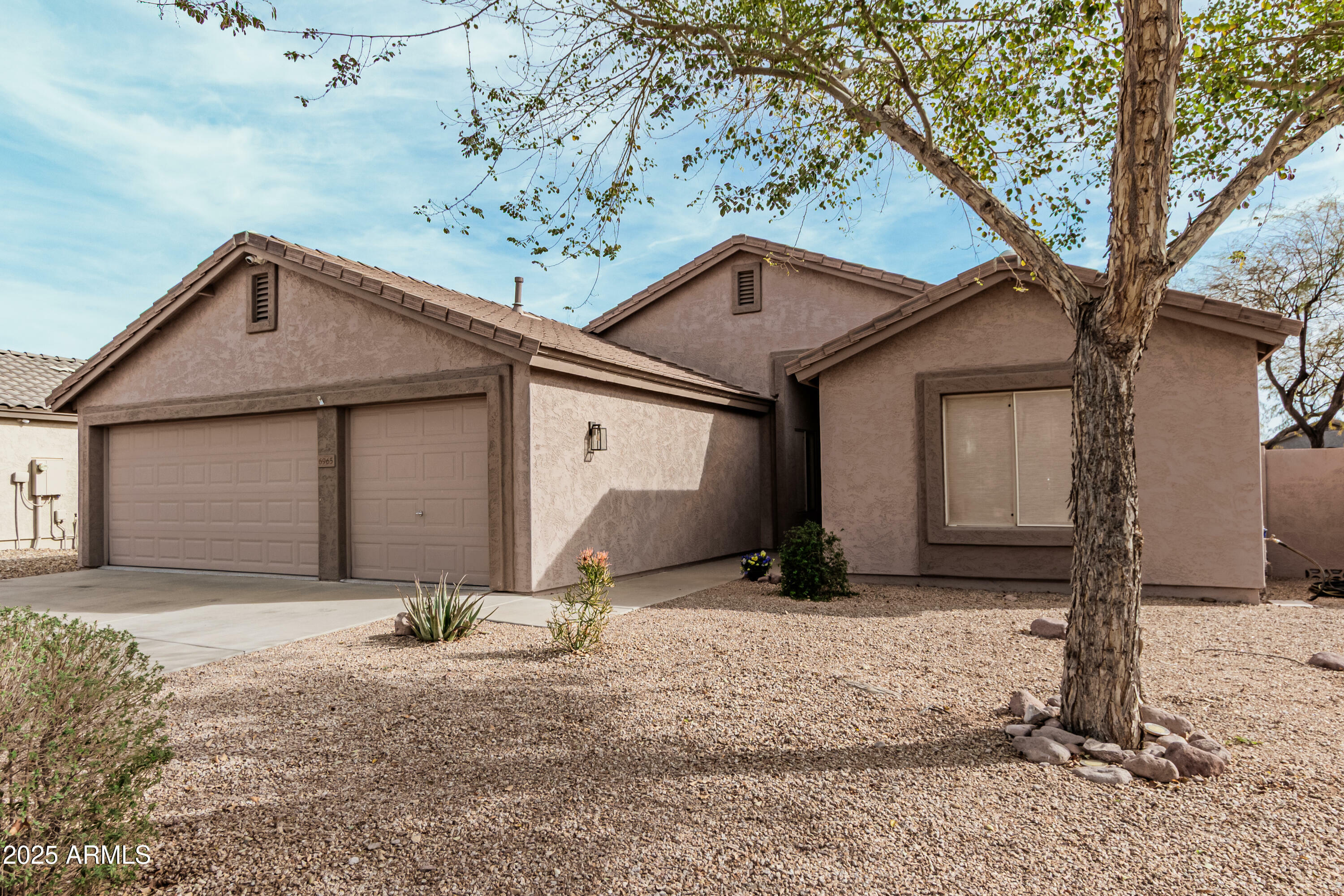 6965 E Hacienda La Noria Lane  Gold Canyon AZ 85118 photo