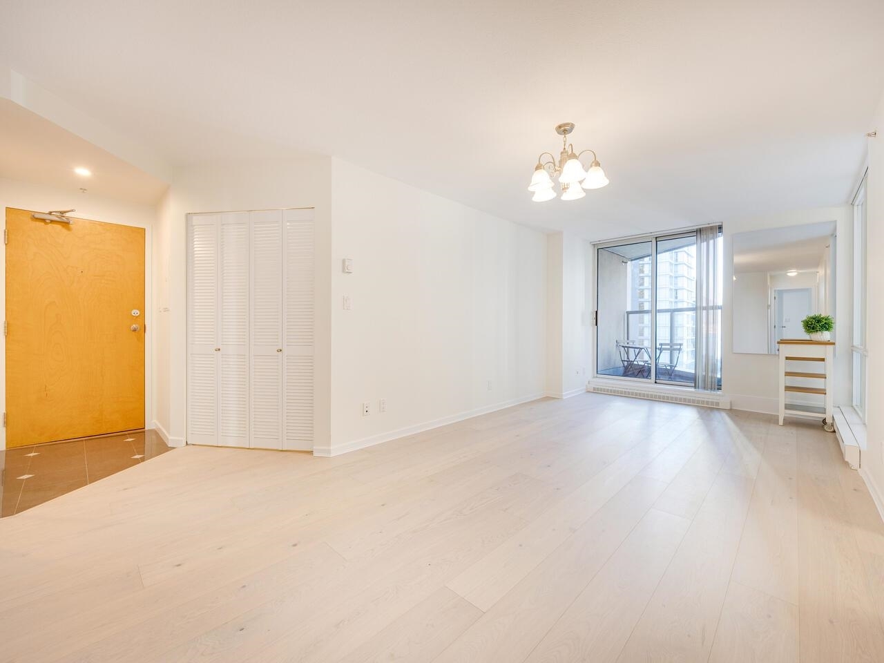Property Photo: 1166 Melville Street 901 BC V6E 4P6