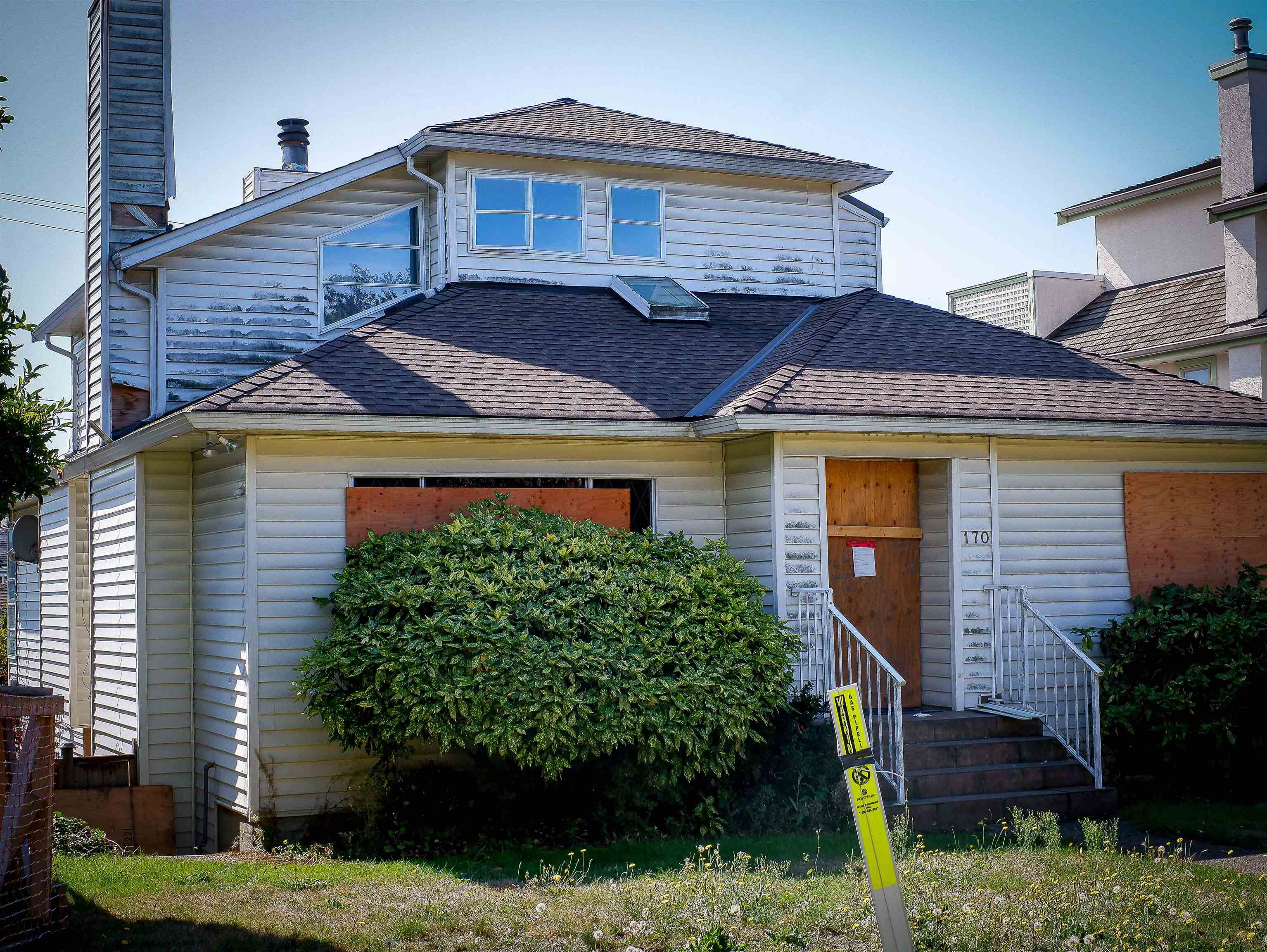 Property Photo:  170 W 40th Avenue  BC V5Y 2R2 