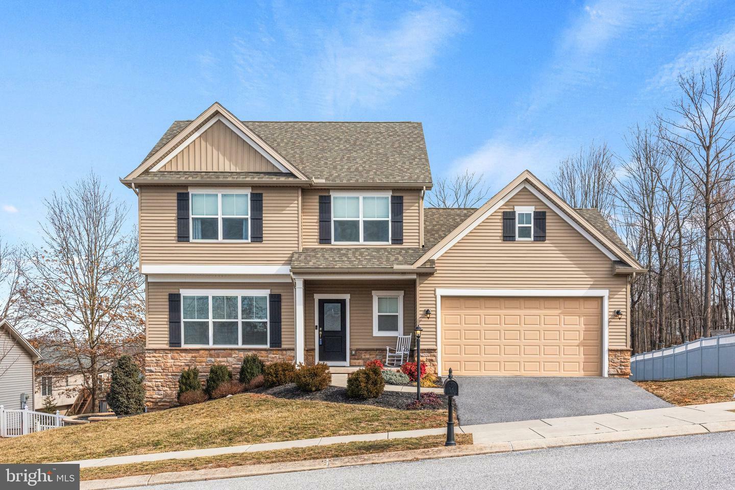 Property Photo:  105 Scarlet Oak Drive  PA 17319 