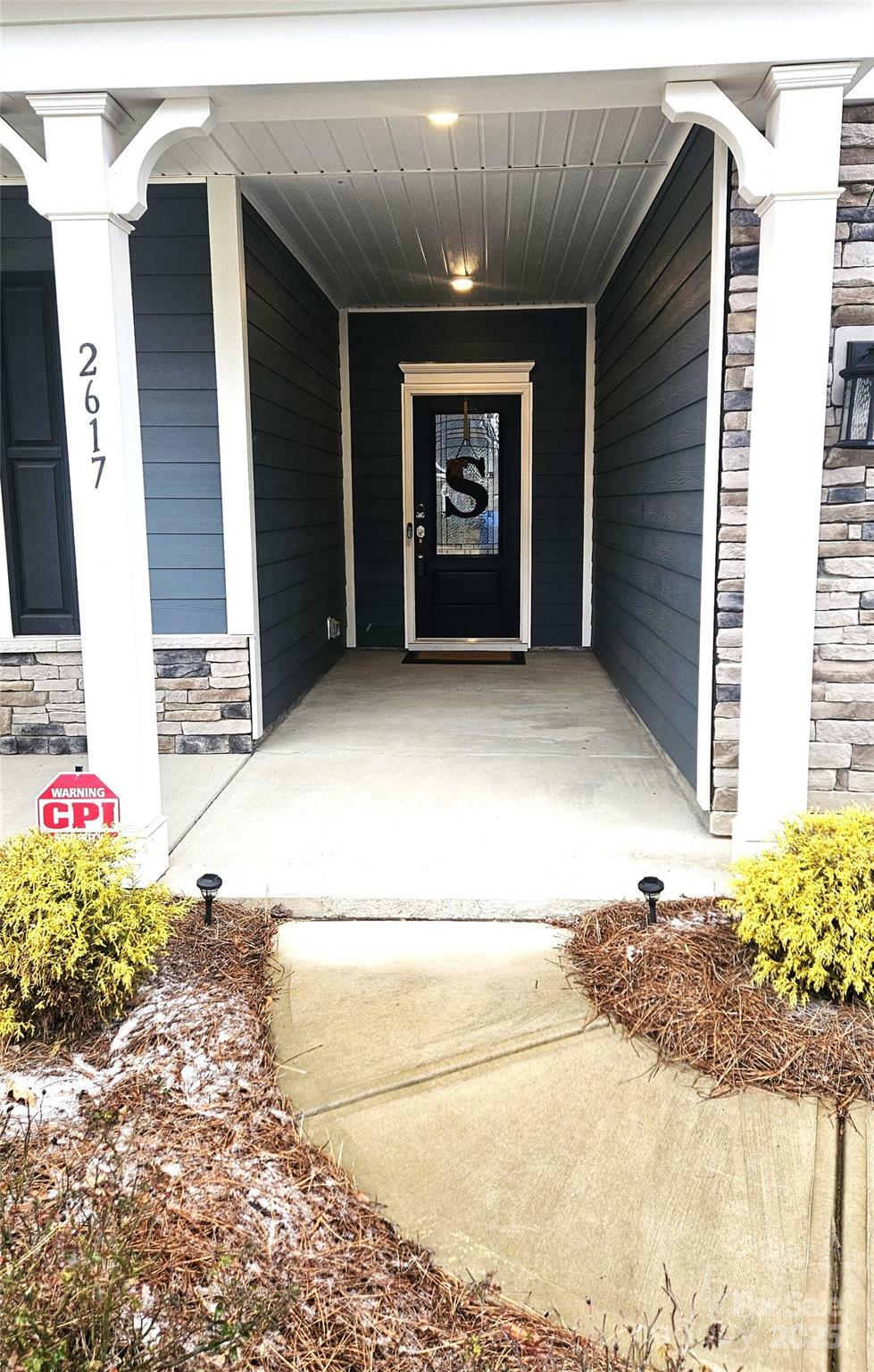 Property Photo: 2617 Manor Stone Way NC 28079