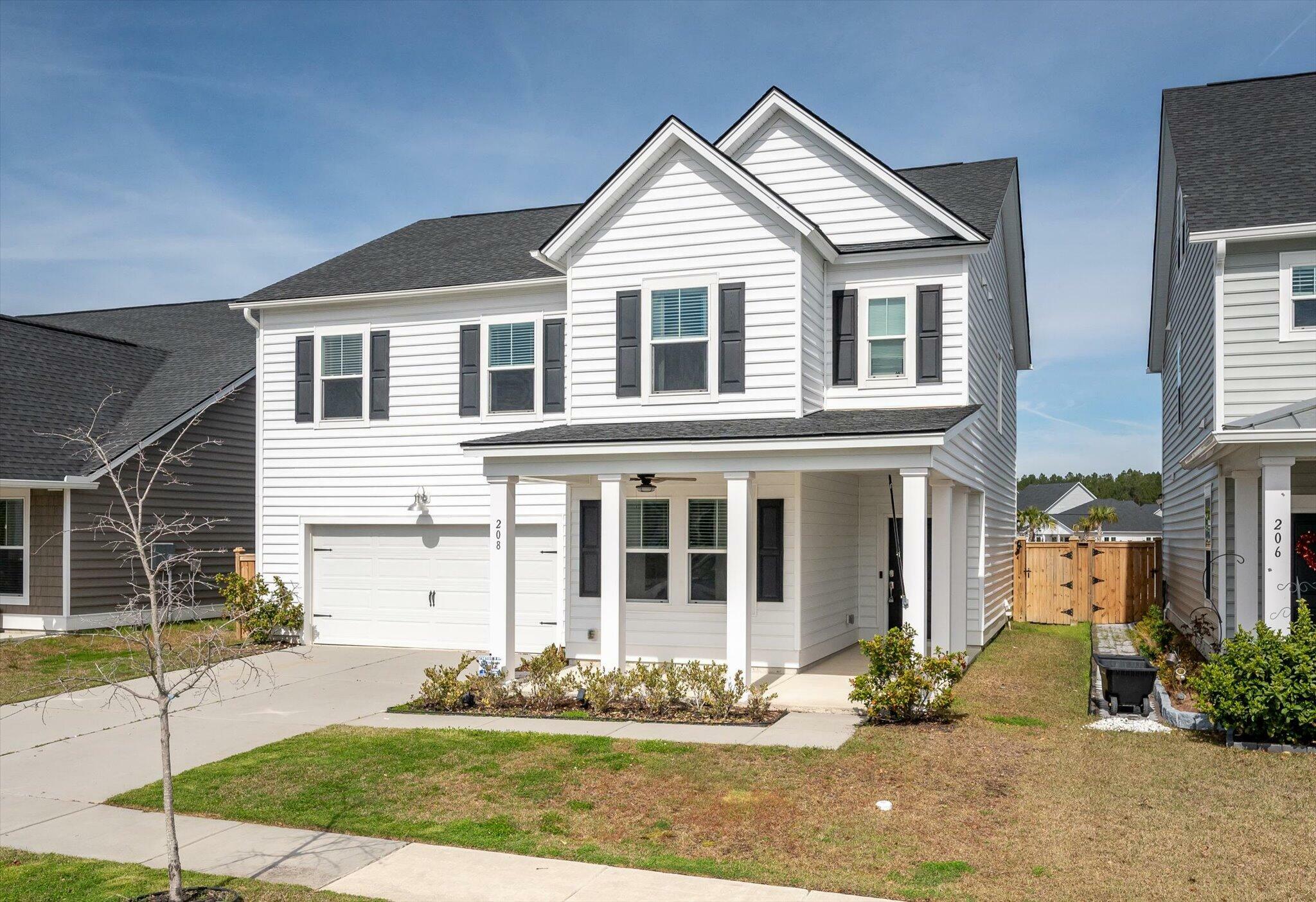 Property Photo: 208 Evergreen Avenue SC 29485