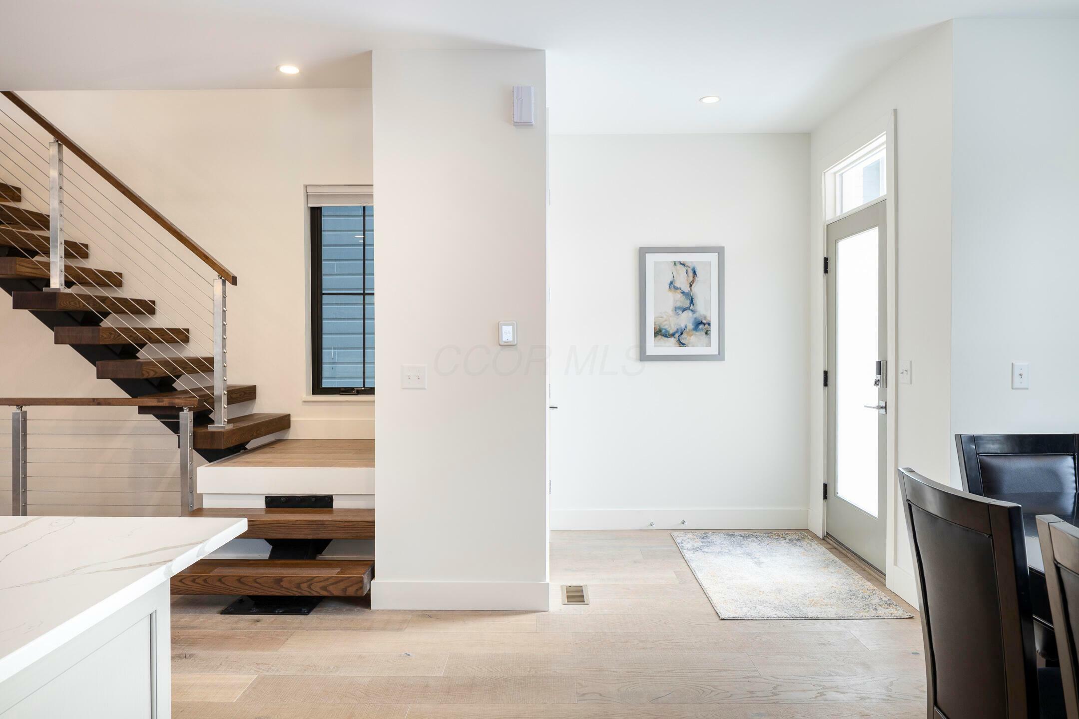 Property Photo: 966 Highland Street OH 43201
