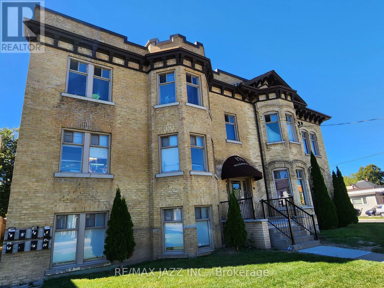Property Photo:  170 Simcoe Street South  ON L1H 4H1 