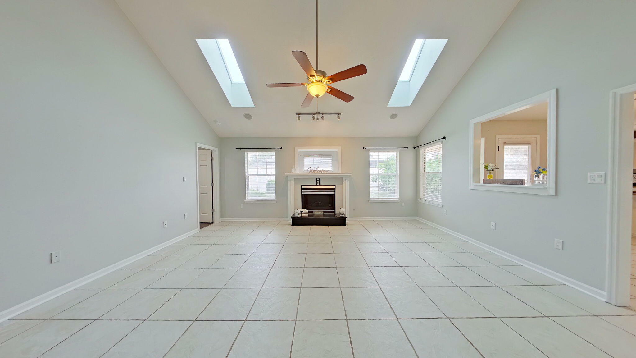 Property Photo: 2093 Pritchard Point Drive FL 32566