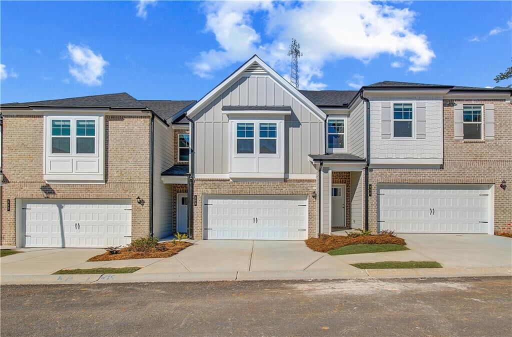 Property Photo:  308 Shine Drive  GA 30281 