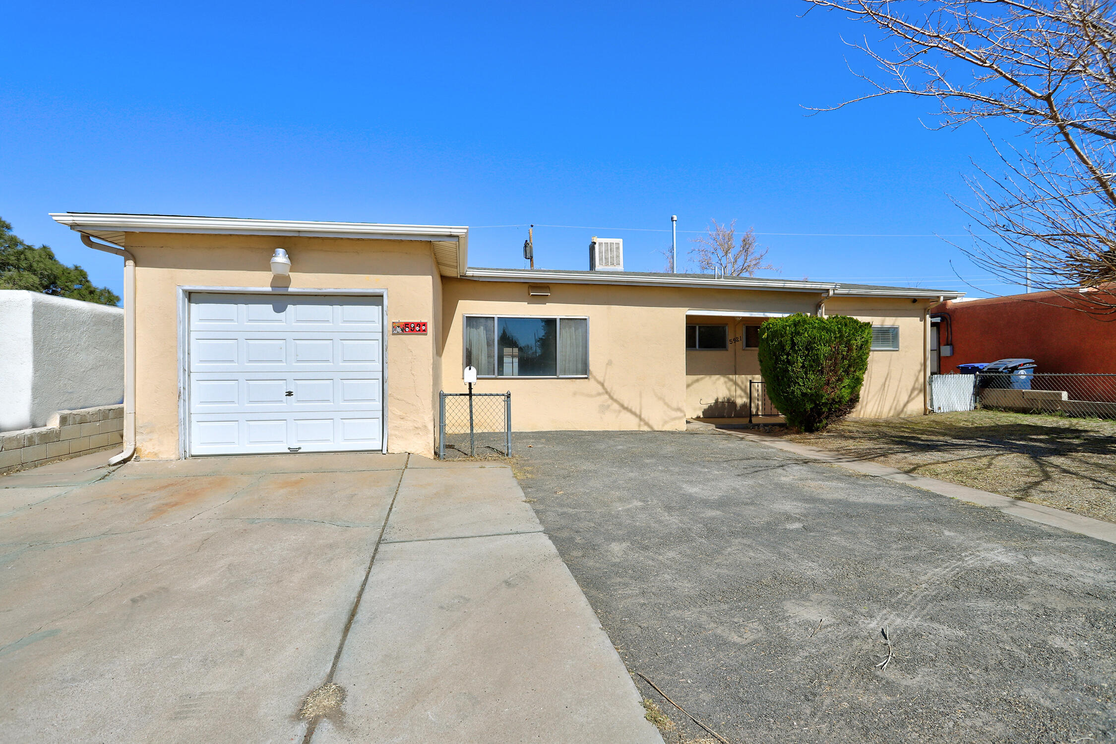 Property Photo: 5921 Candelaria Road NE NM 87110