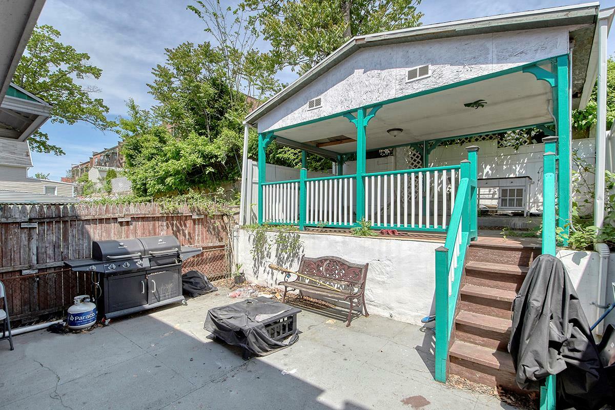 Property Photo: 4016 Wilder Avenue NY 10466