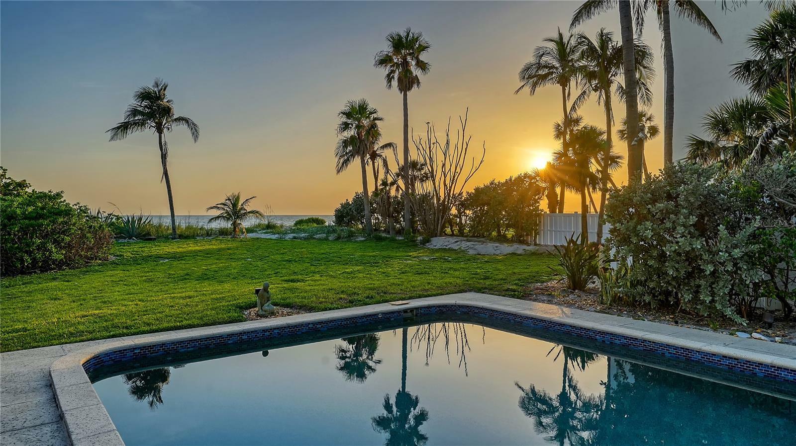 Property Photo:  4473 Gulf Of Mexico Drive  FL 34228 