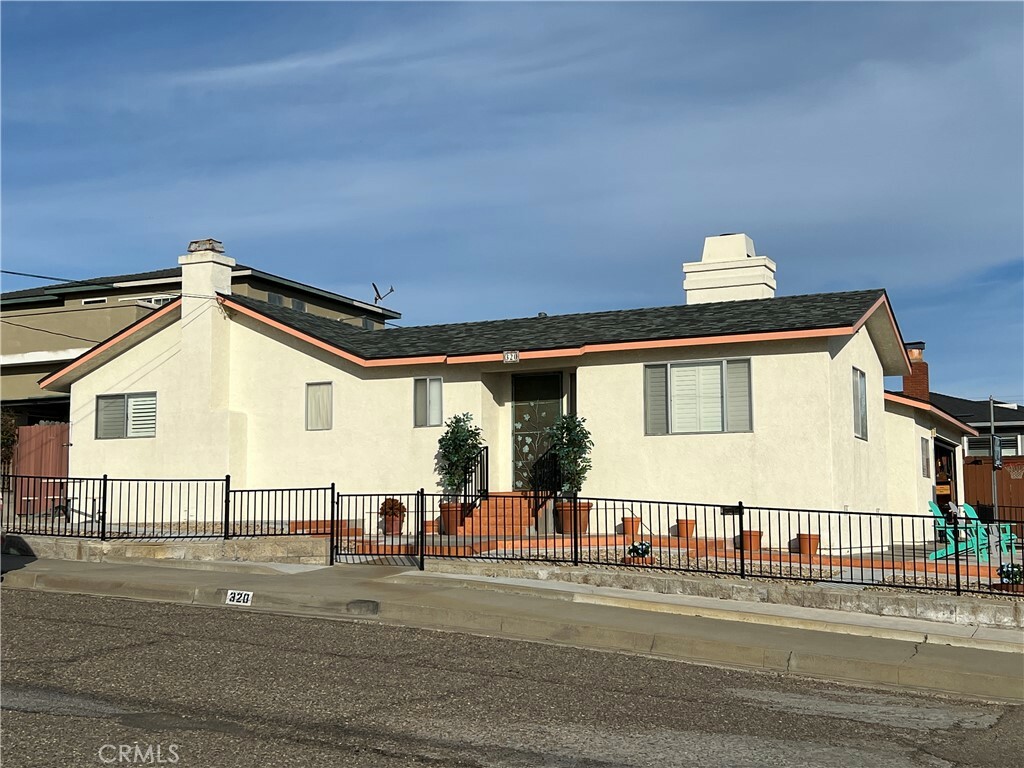 Property Photo:  320 N 7th Street  CA 93433 