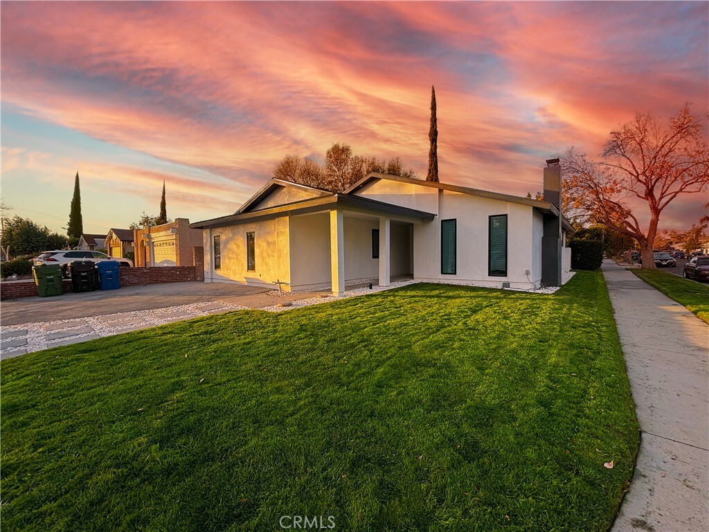 19901 & 19903 Community Street  Winnetka CA 91306 photo