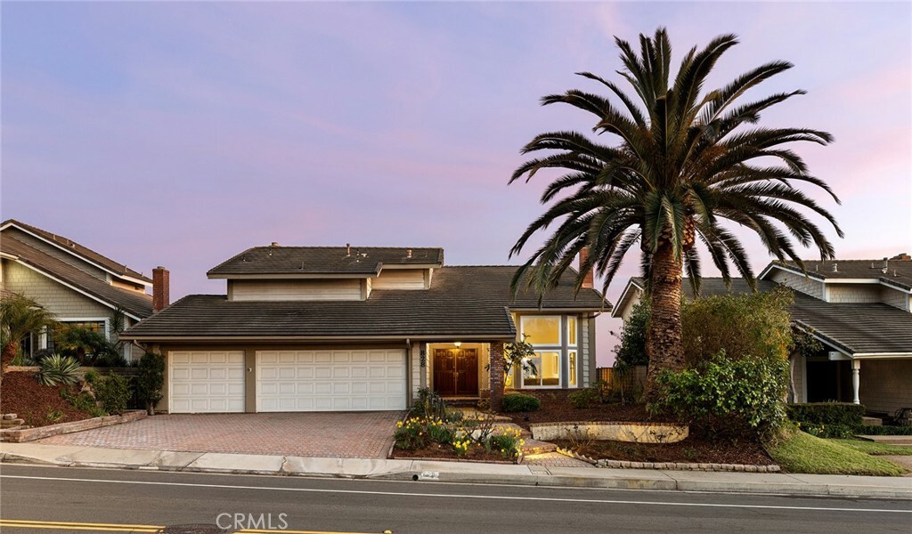 Property Photo:  828 Calle Vallarta  CA 92673 