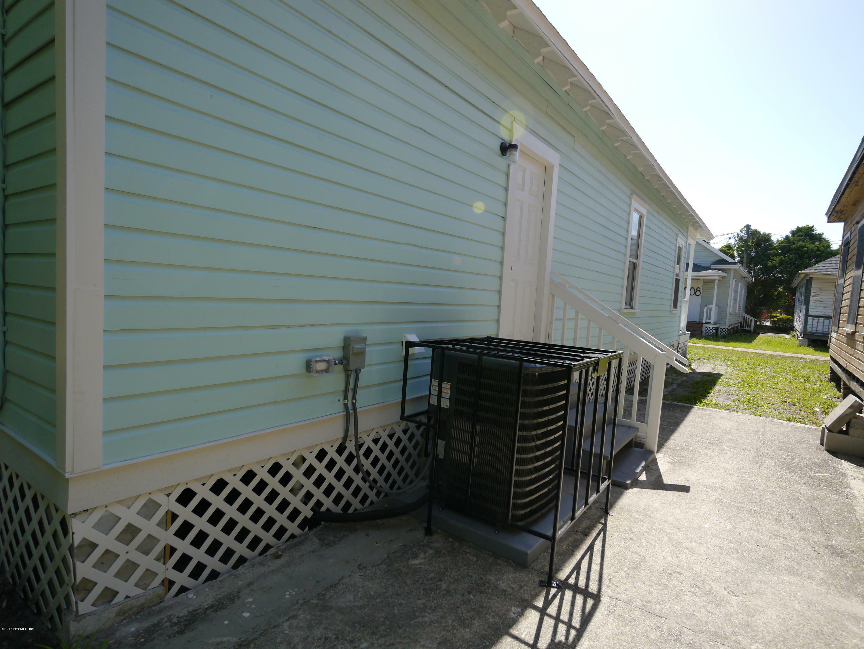 Property Photo:  1907 Redell Street  FL 32206 