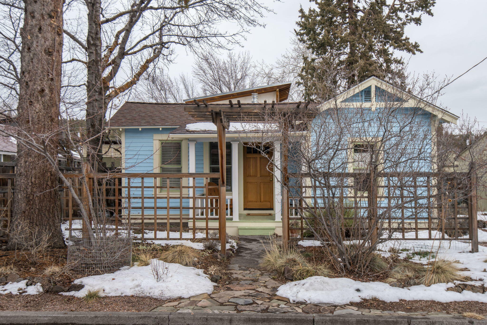 1100 NW Lexington Avenue  Bend OR 97703 photo