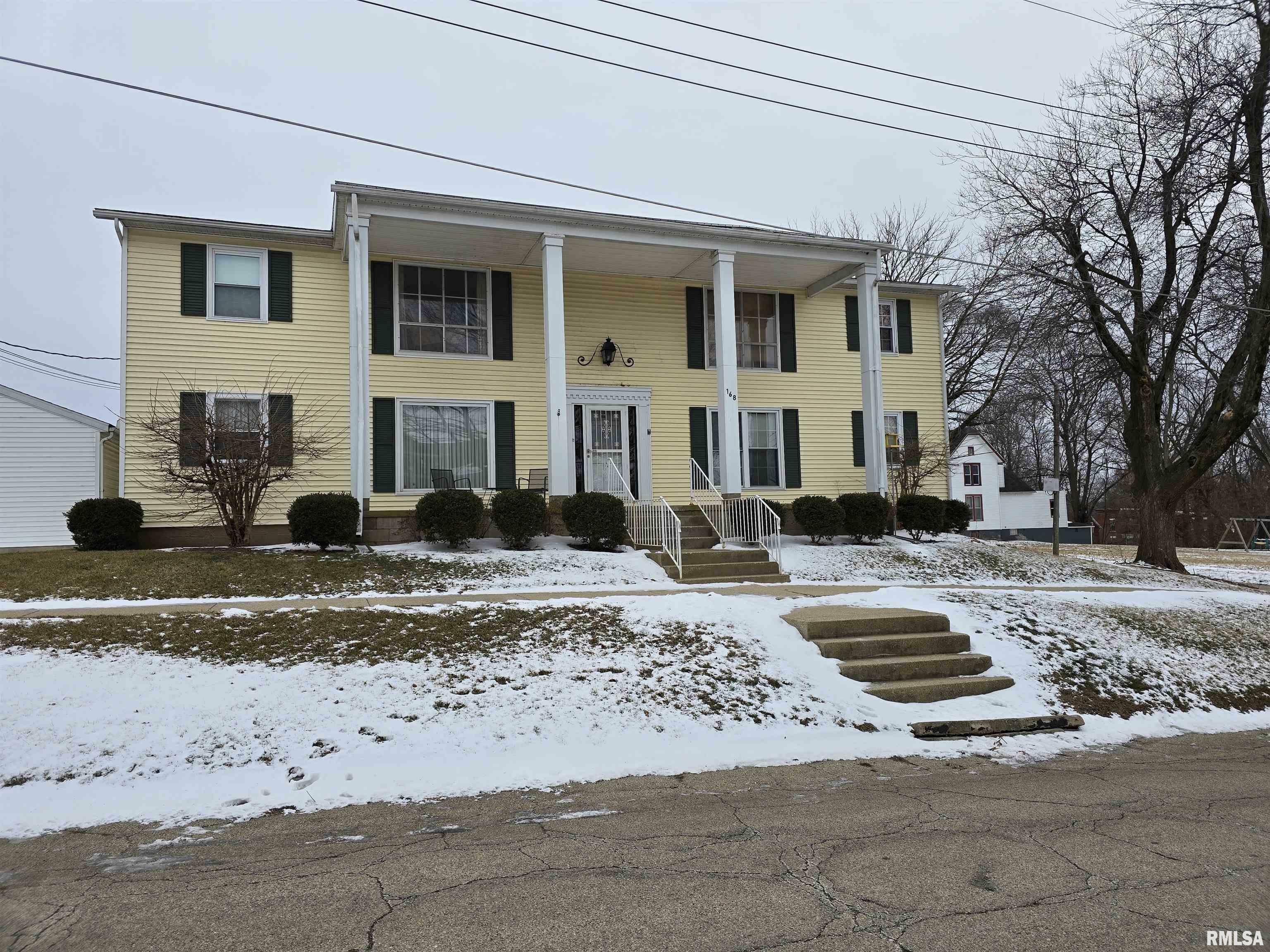 Property Photo:  168 W Elm Street 3  IL 61520 