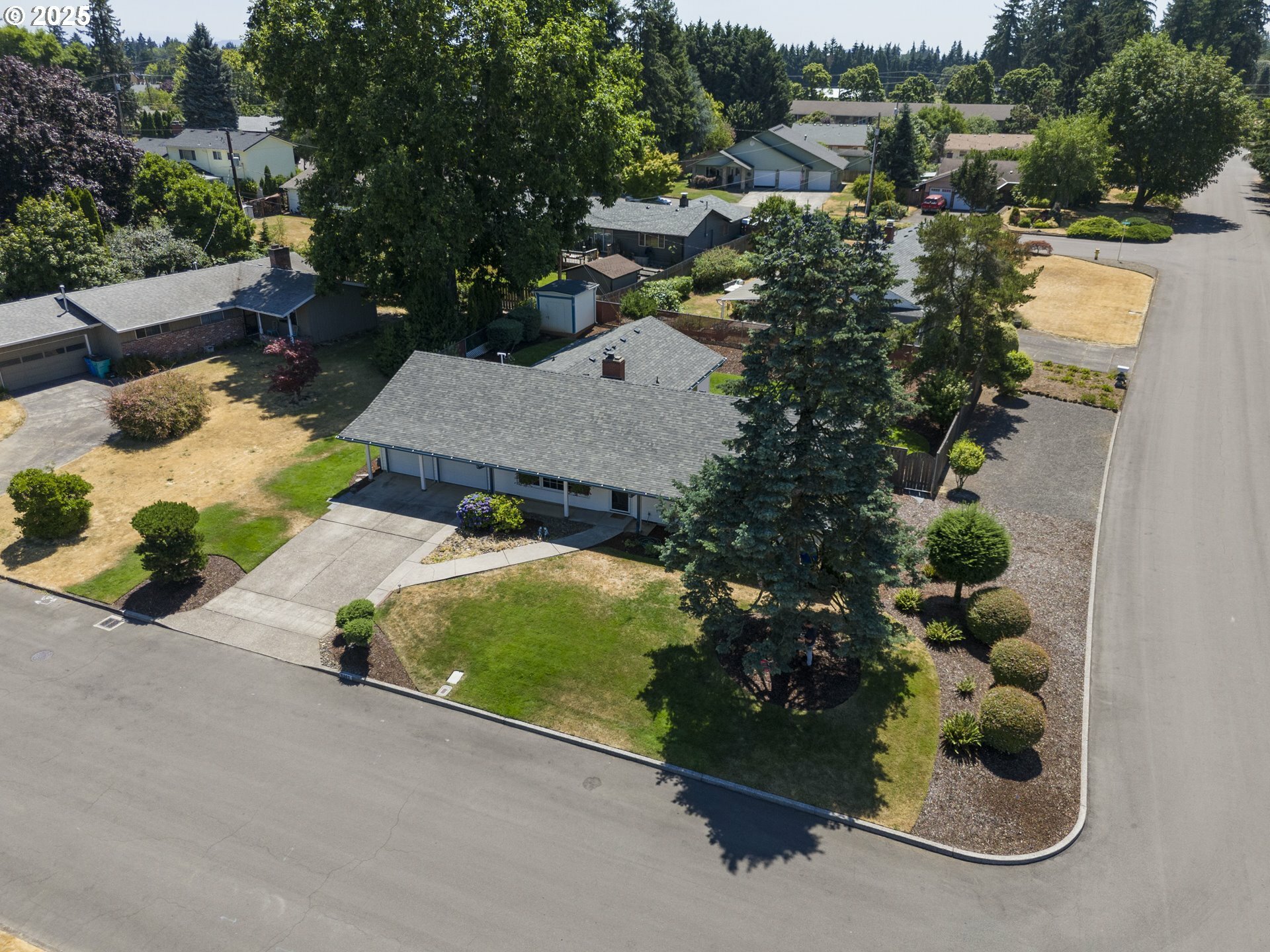 Property Photo:  6303 Wyoming St  WA 98661 