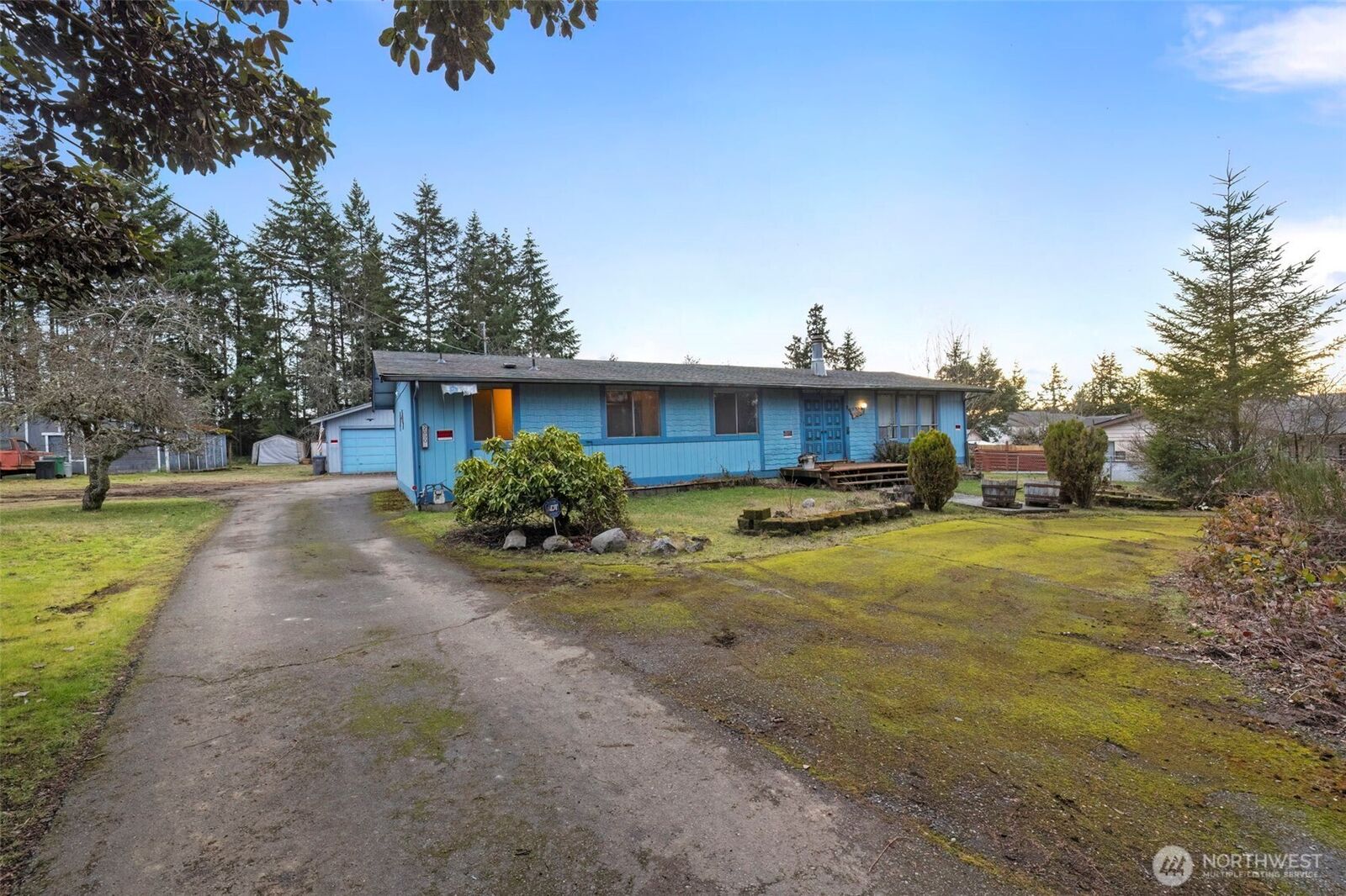 Property Photo: 2090 SE Lund Avenue WA 98366
