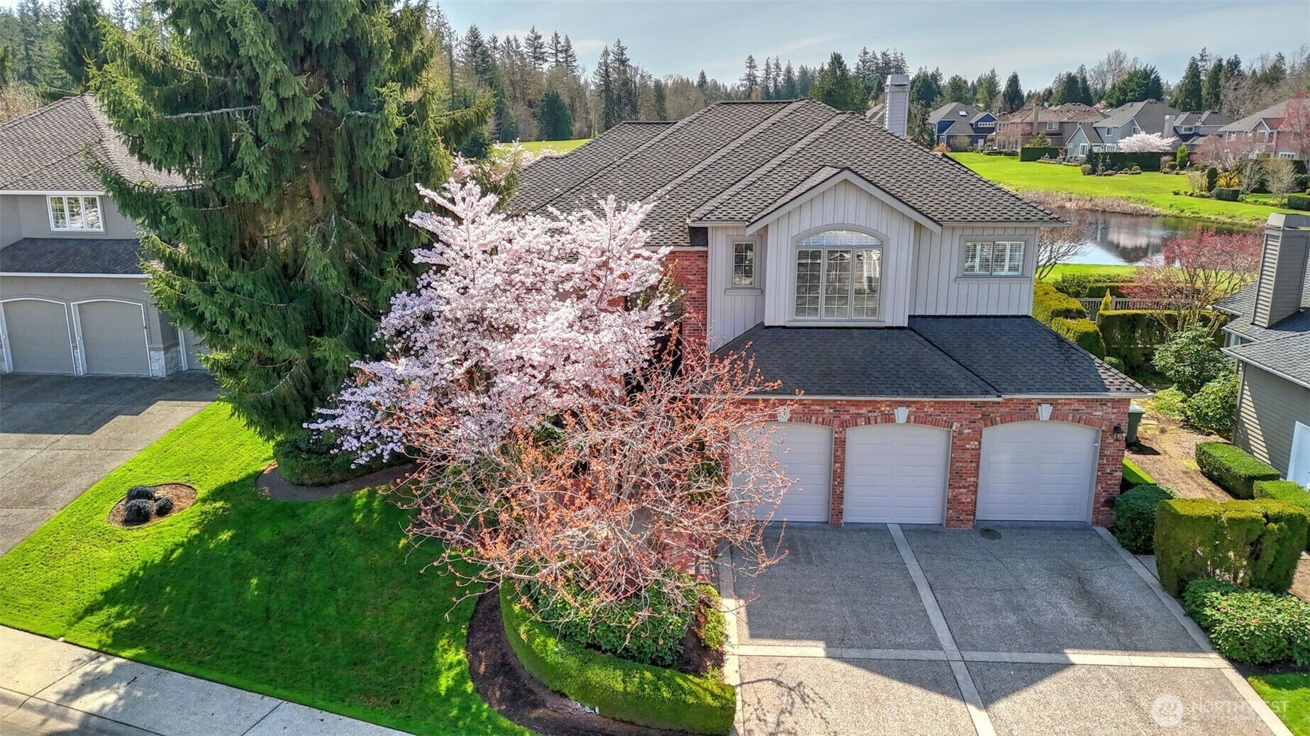Property Photo: 24619 SE 2nd Place WA 98074