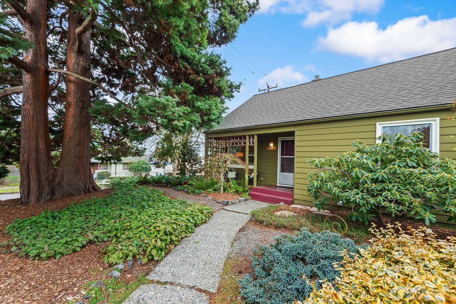 Property Photo:  368 NW 47th Street  WA 98107 