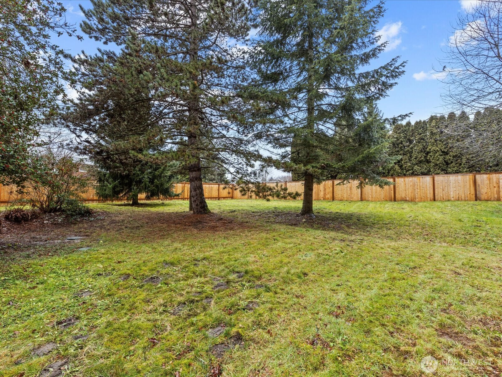 Property Photo:  5505  93rd Drive SE  WA 98290 