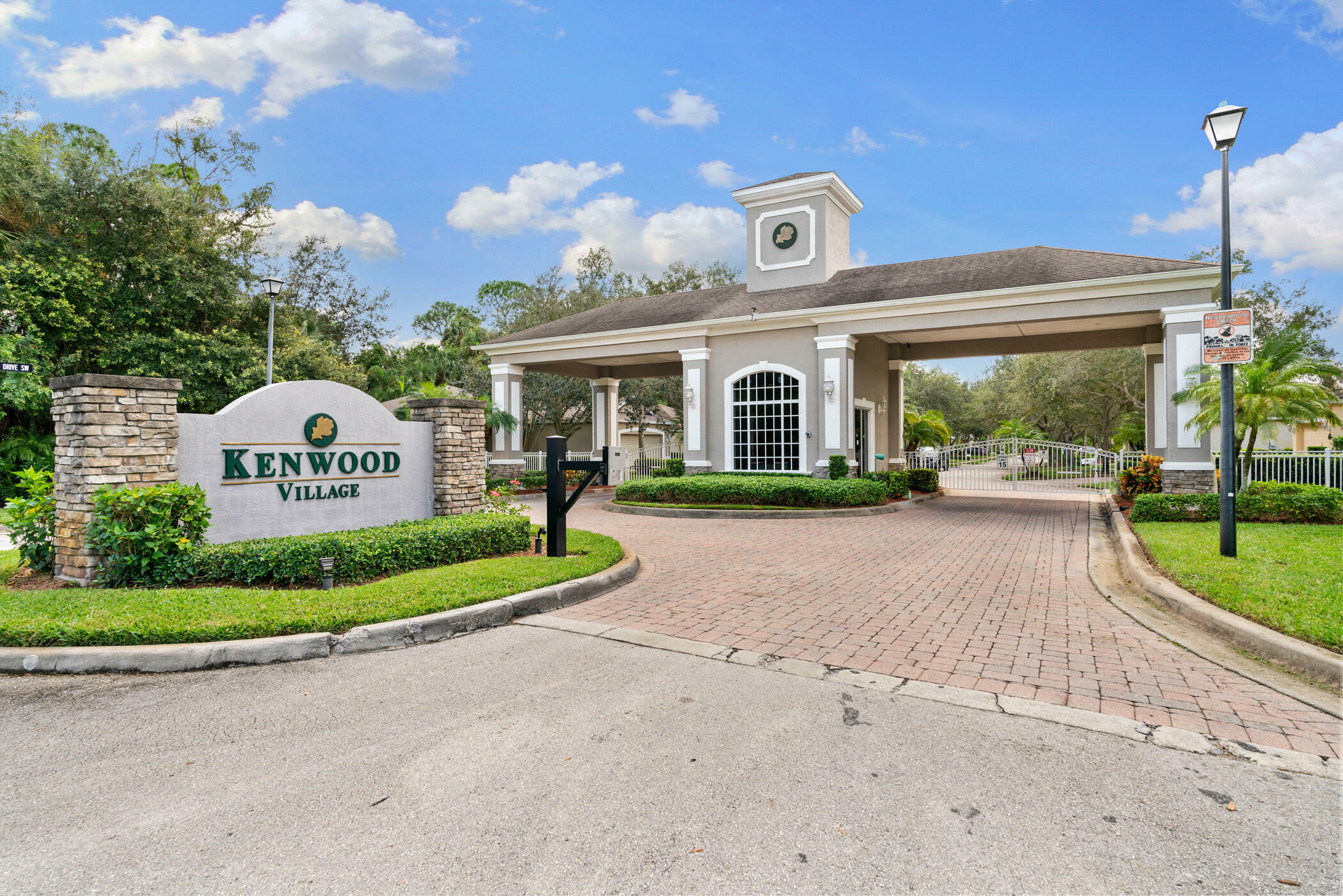 Property Photo:  3811 Kitty Hawk Lane SW  FL 32968 