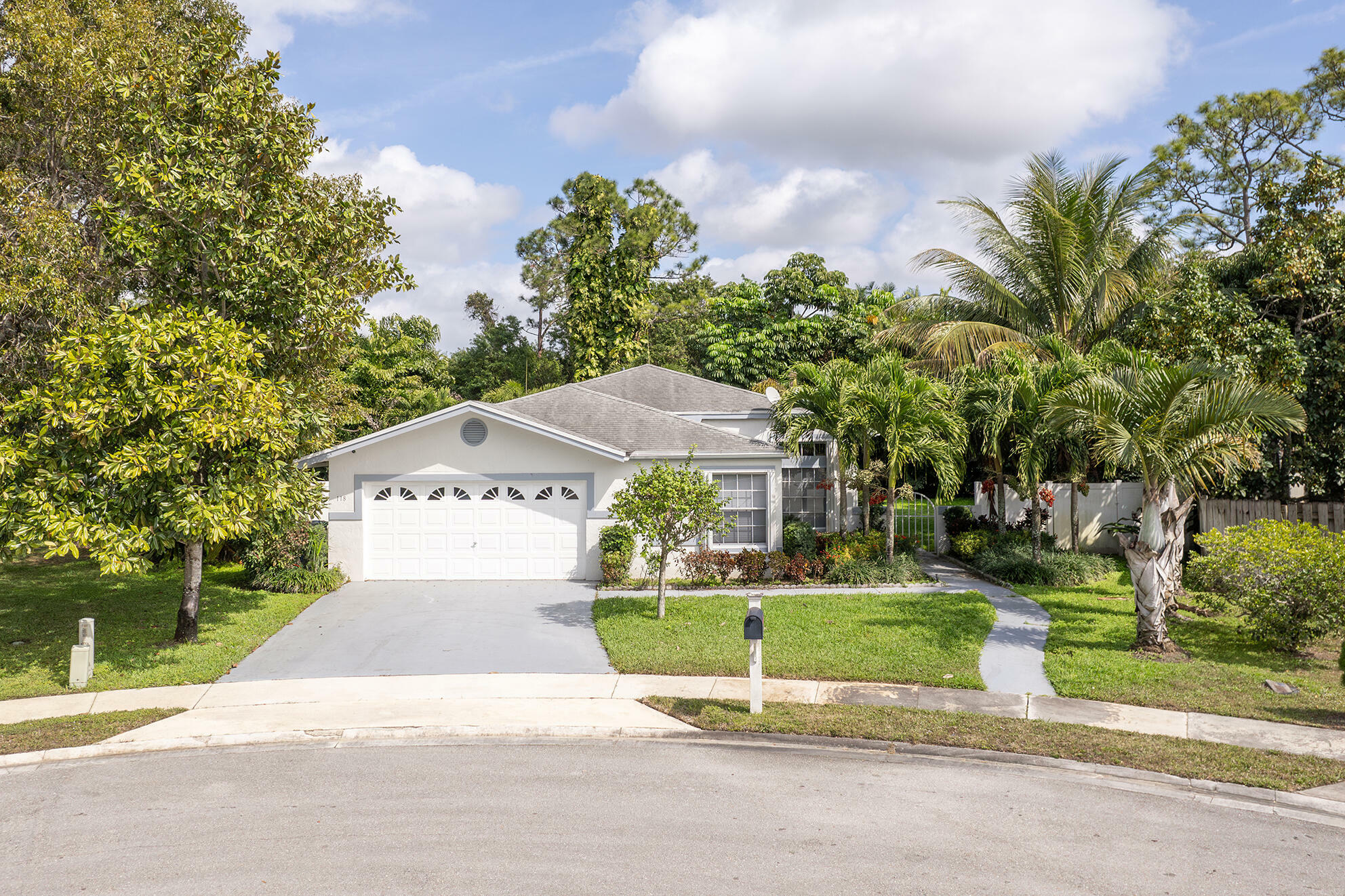 Property Photo:  118 Churchill Drive  FL 33411 