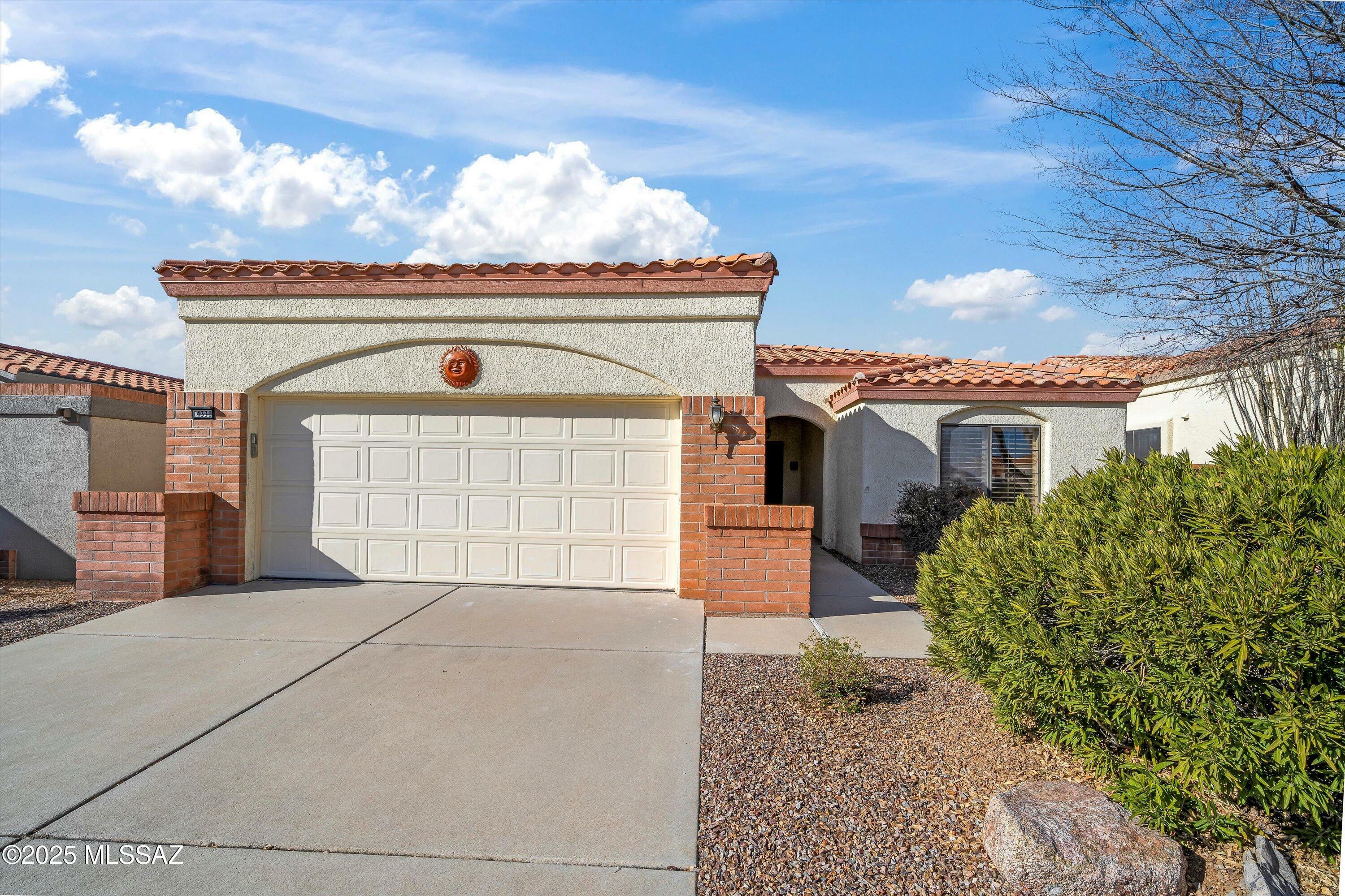 Property Photo:  14331 N Copperstone Drive  AZ 85755 