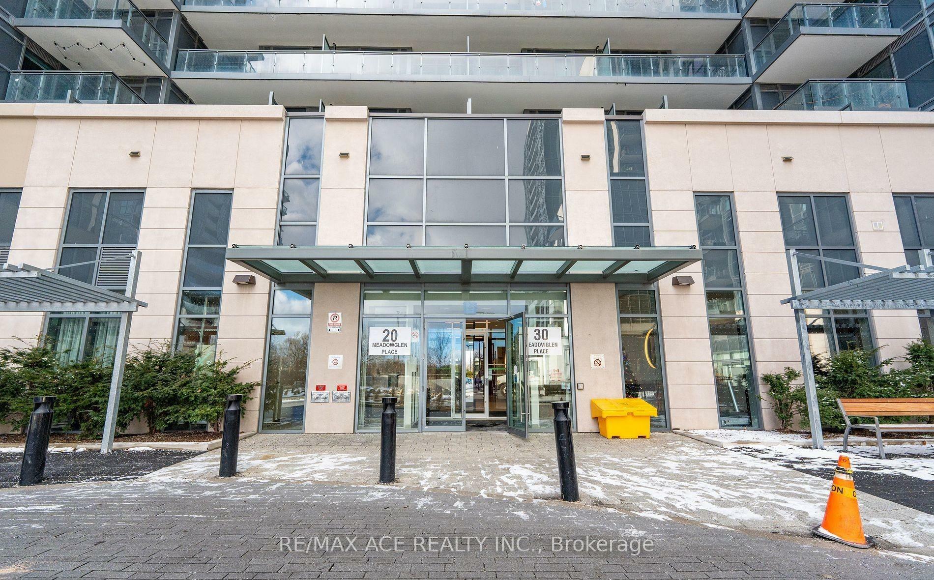 Property Photo: 30 Meadowglen Pl 903 ON M1B 1V8