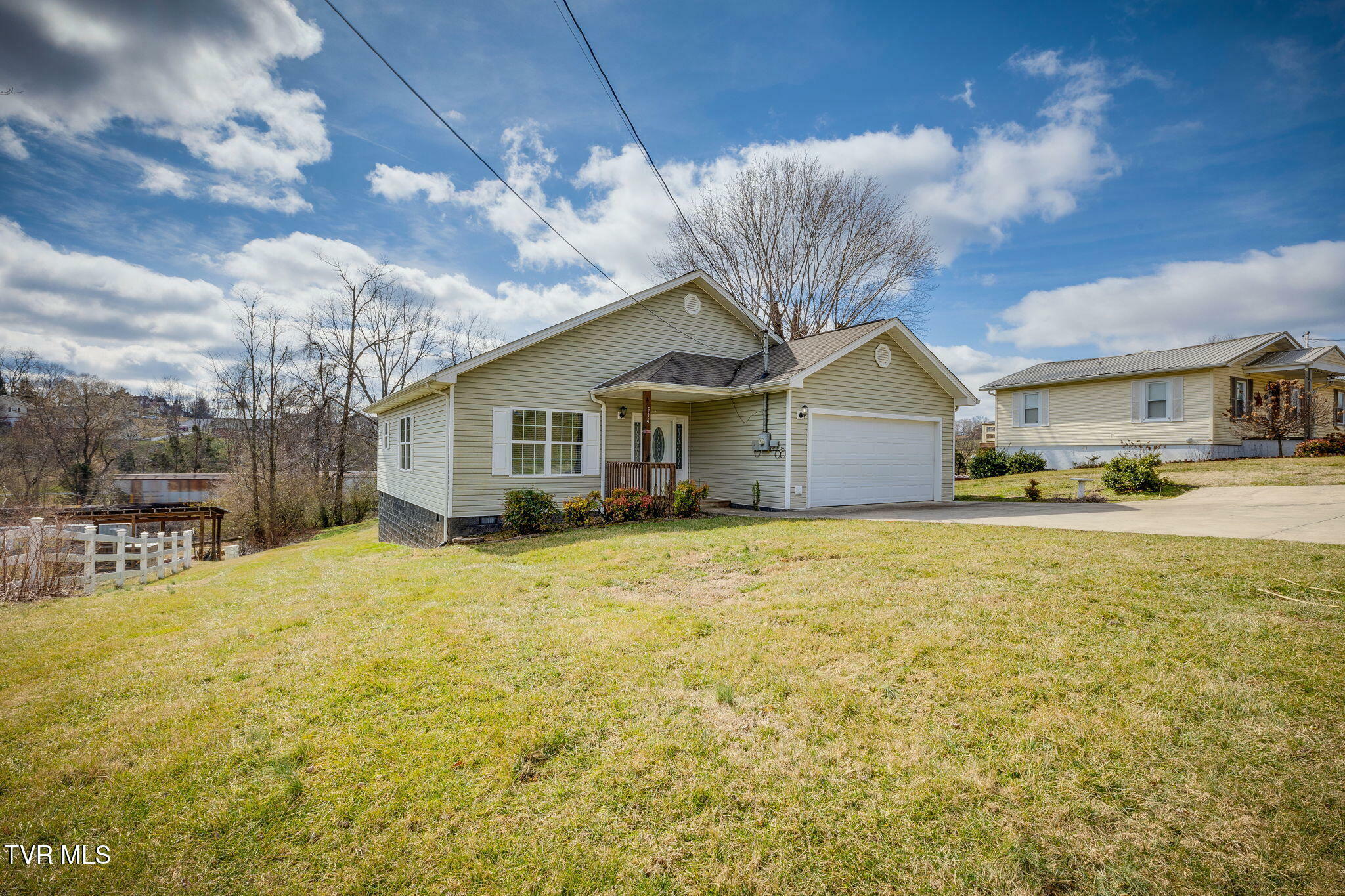 Property Photo:  514 Spring Street  TN 37659 