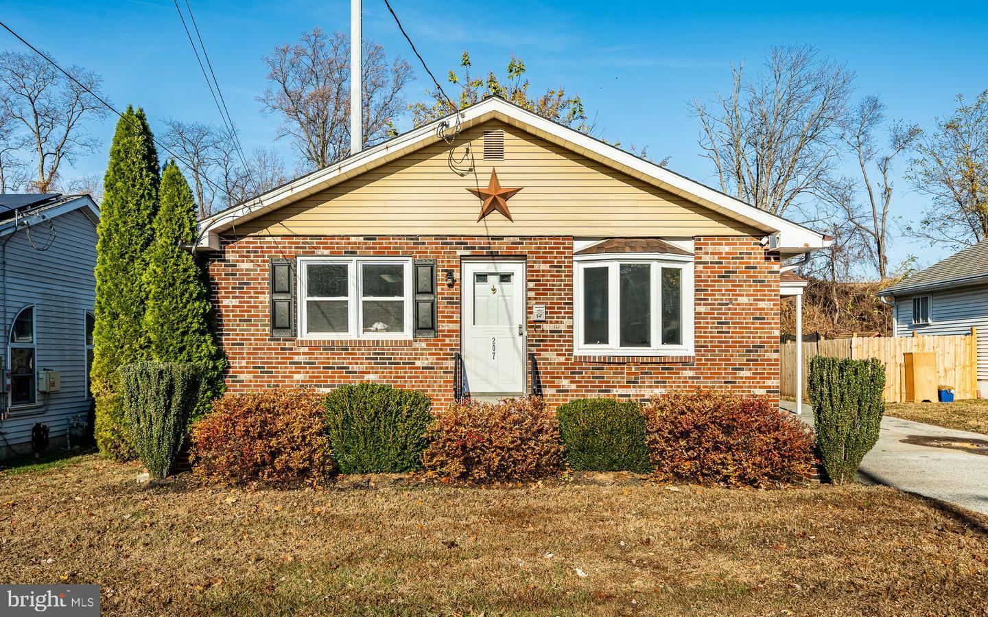 Property Photo:  207 W Rodgers Street  PA 19078 