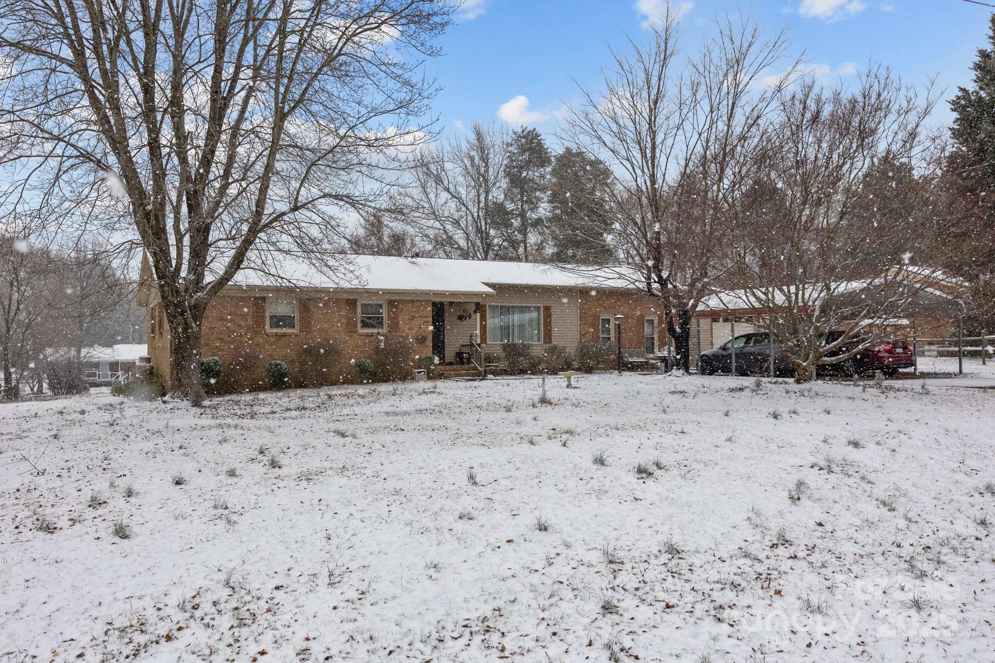 Property Photo:  5311 Agner Drive  NC 28146 