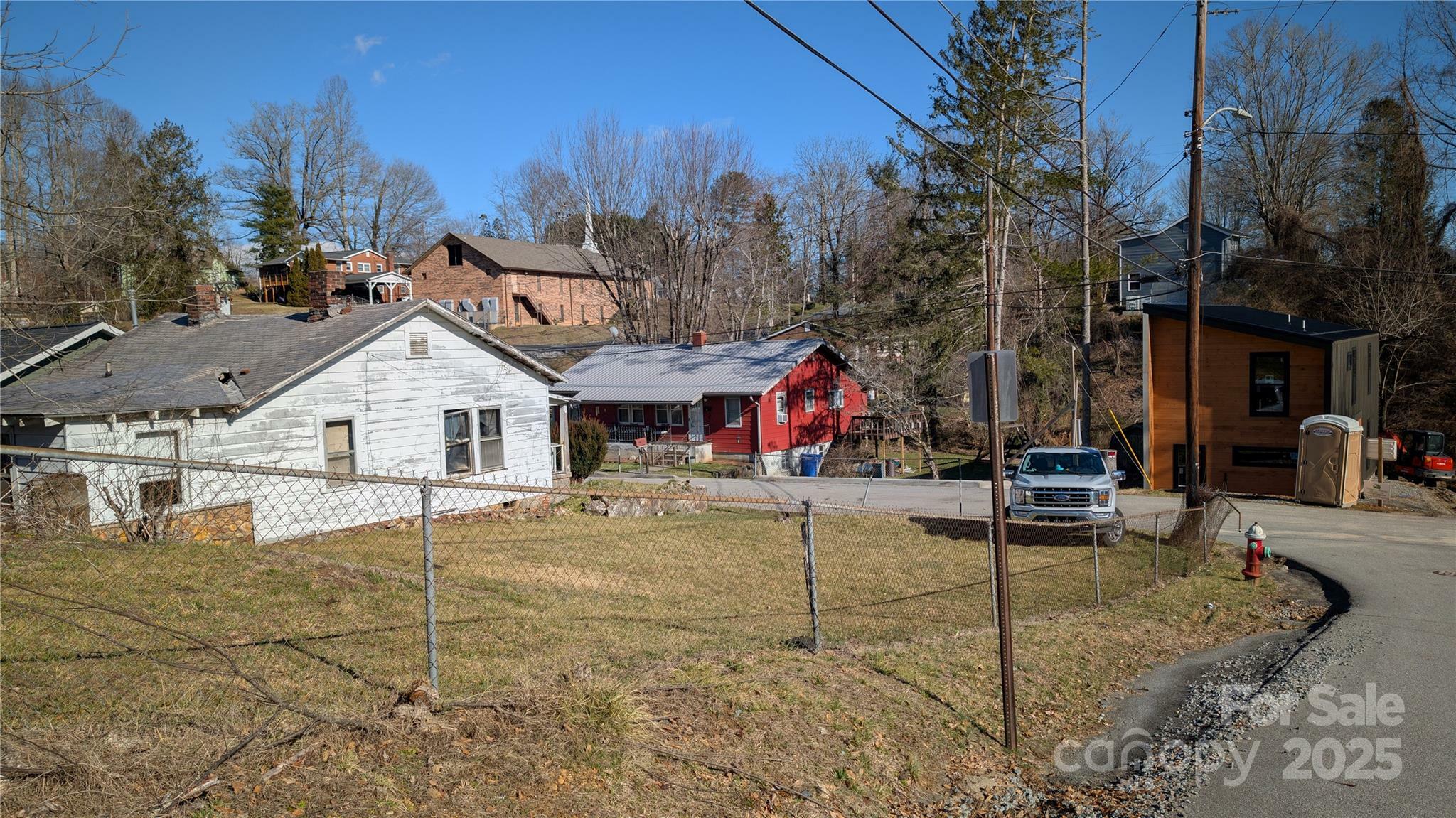 Property Photo:  72 North Lane  NC 28712 