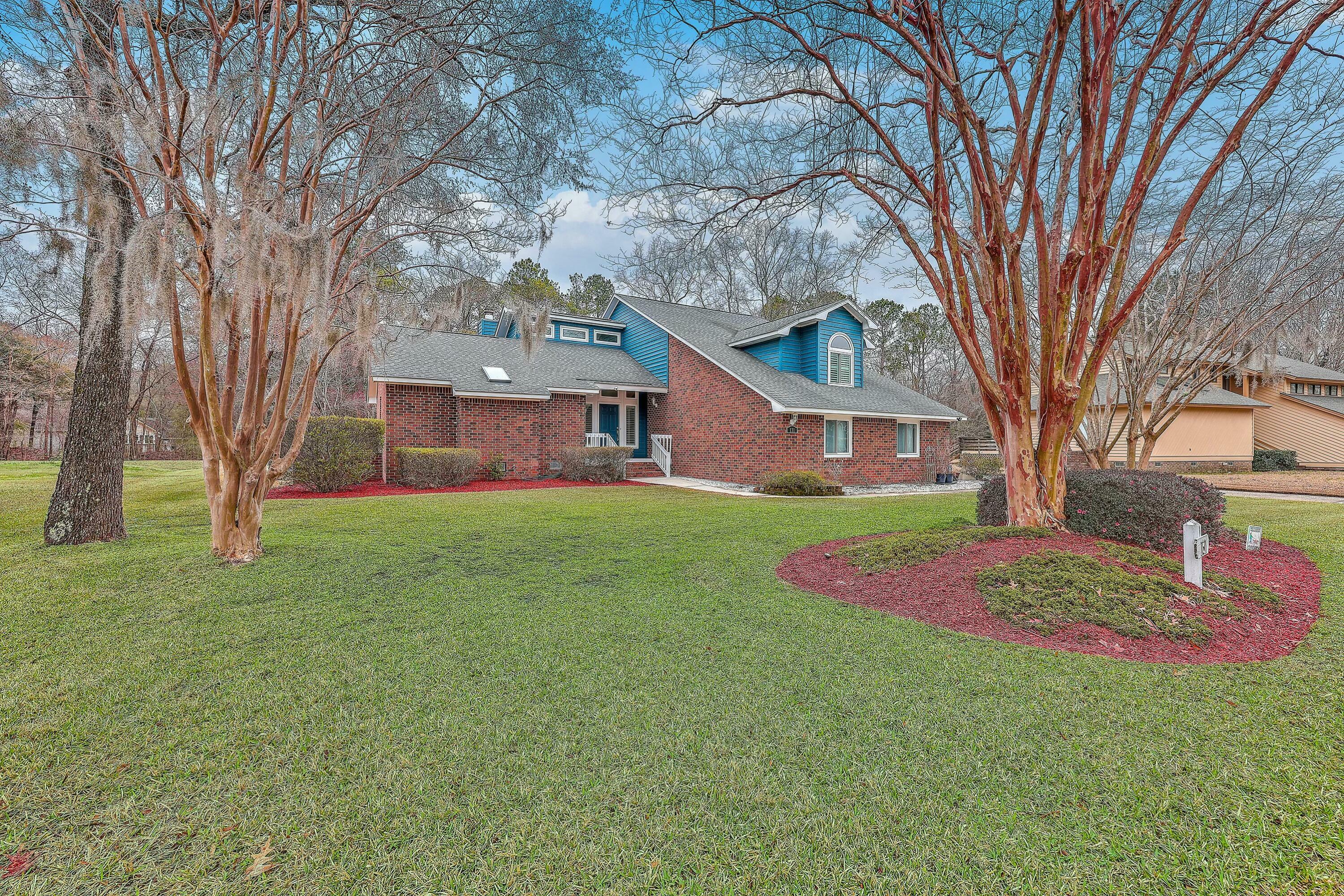 Property Photo:  131 Londonderry Road  SC 29445 