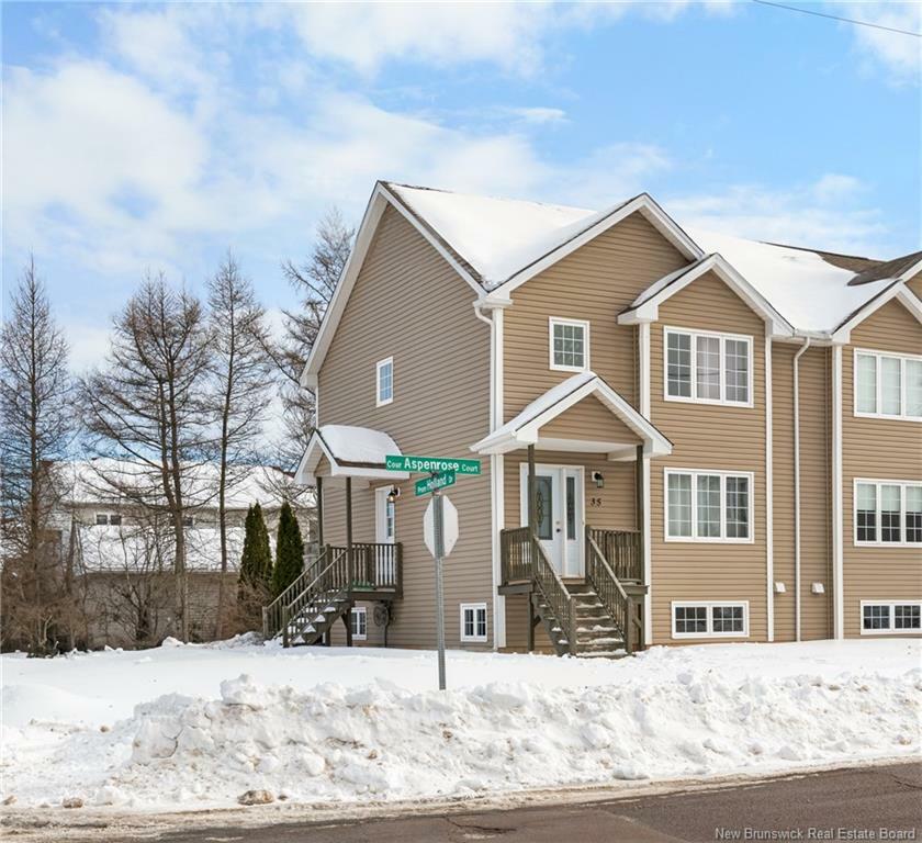 35 Aspenrose Court  Moncton NB E1G 0G6 photo