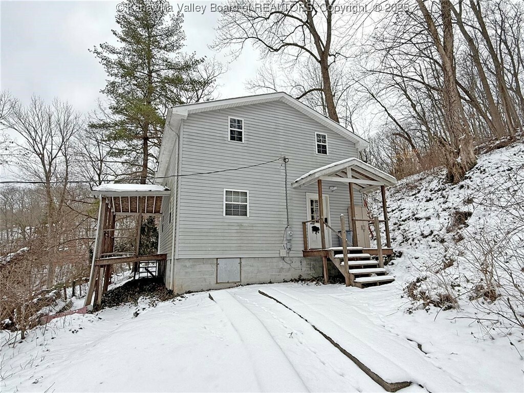 Property Photo:  41 Lake Shore Drive  WV 25313 