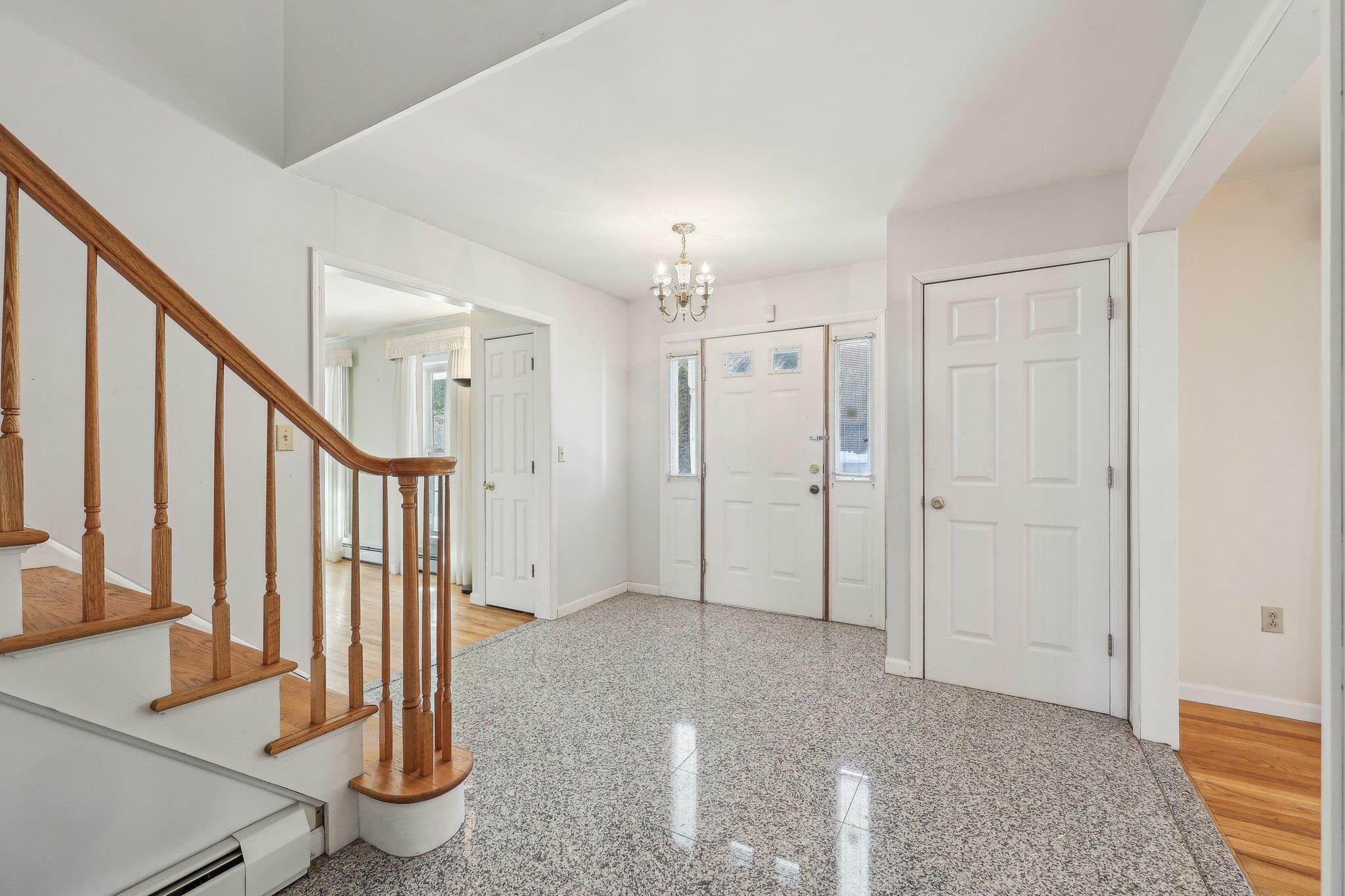 Property Photo:  3 Erik Court  NY 10954 