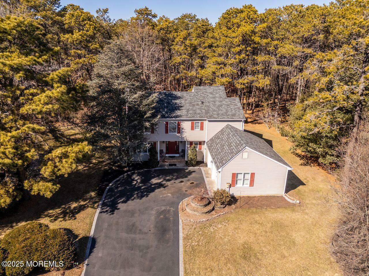 Property Photo:  7 Southfork Drive  NJ 08527 