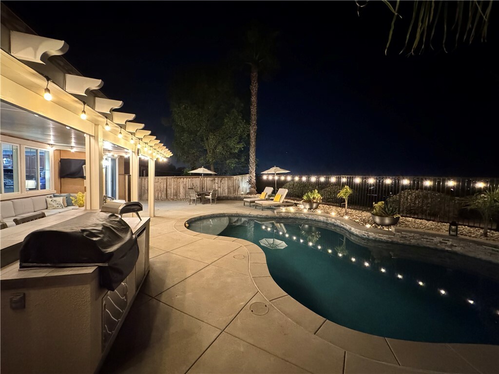 Property Photo: 45776 Camino Rubi CA 92592